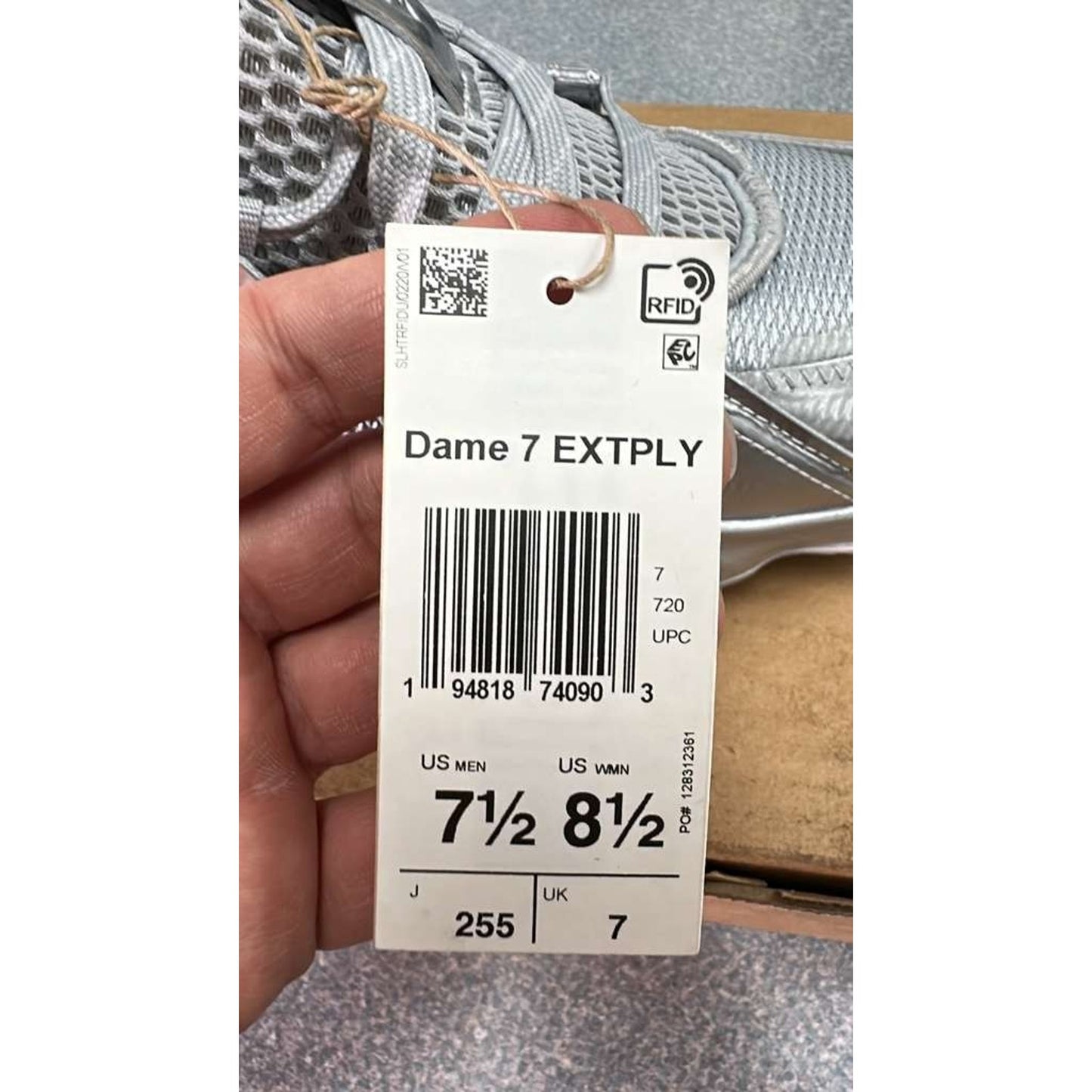 Adidas Dame 7 EXTPLY Unisex Sneakers (FZ017) Size Men 7.5 / Women 8.5