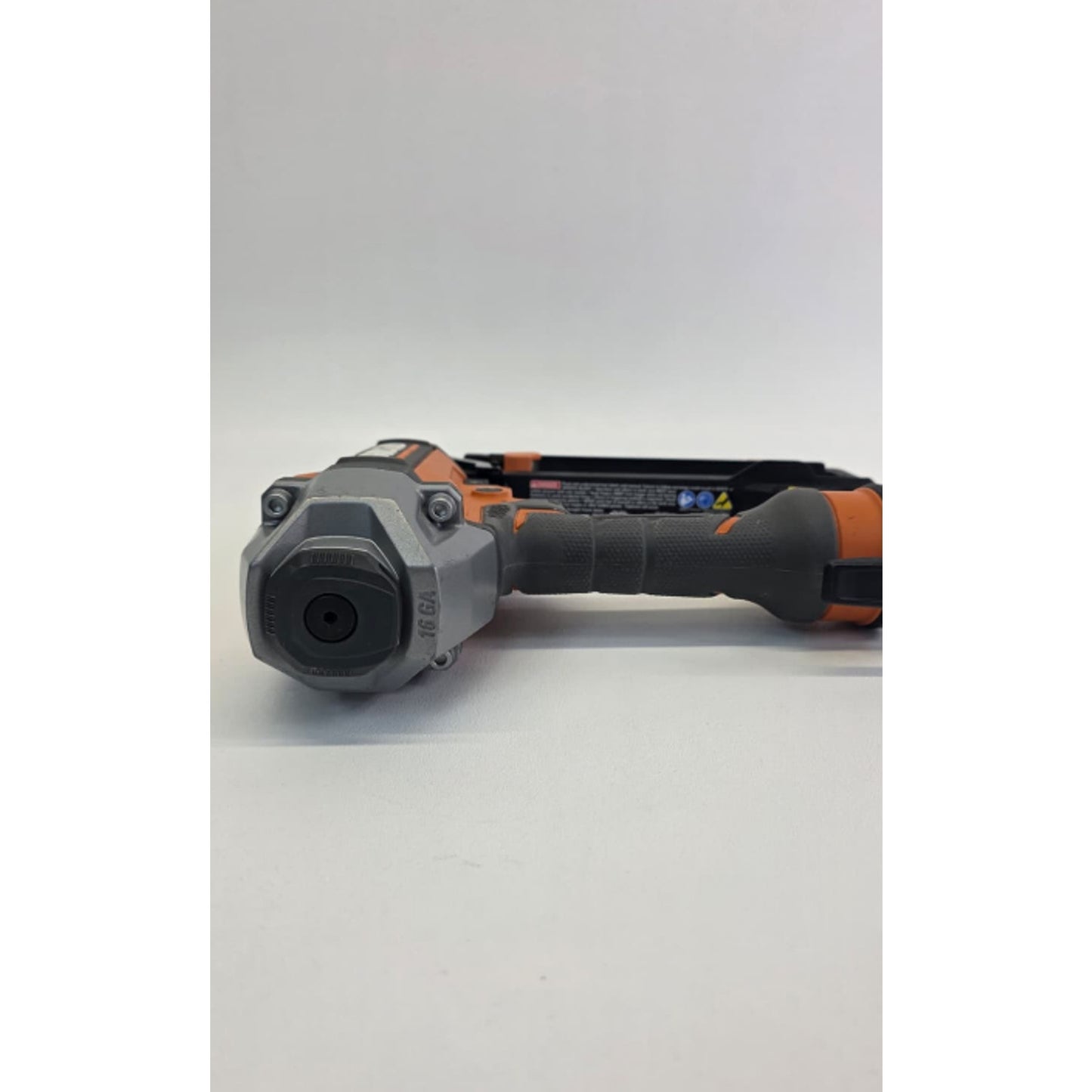 RIDGID R250SFF3 Pneumatic 16Gauge 2-1/2" Straight Finish Nailer