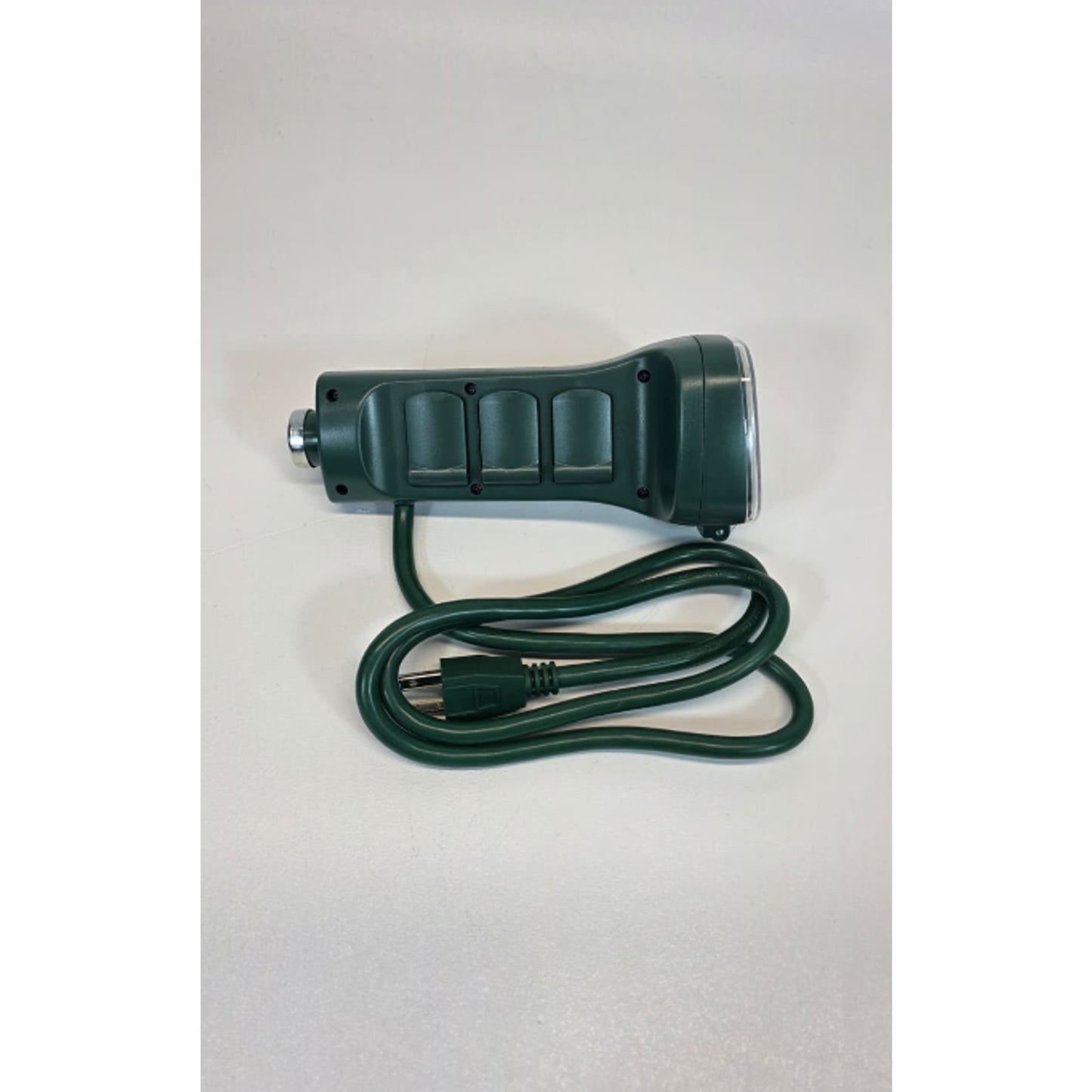 Defiant Smart Outdoor 4 ft. 6-Outlet Power Stake Timer Powered by Hubspace