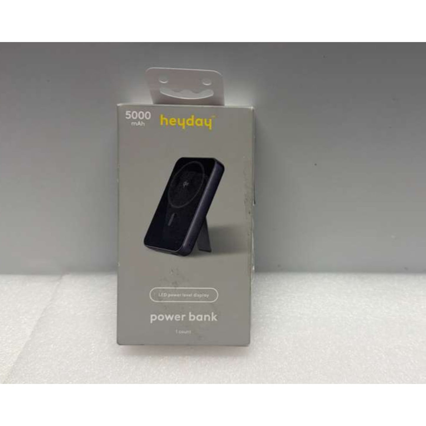 5000mAh Magnetic Power Bank w/ Stand - Black - heyday Black