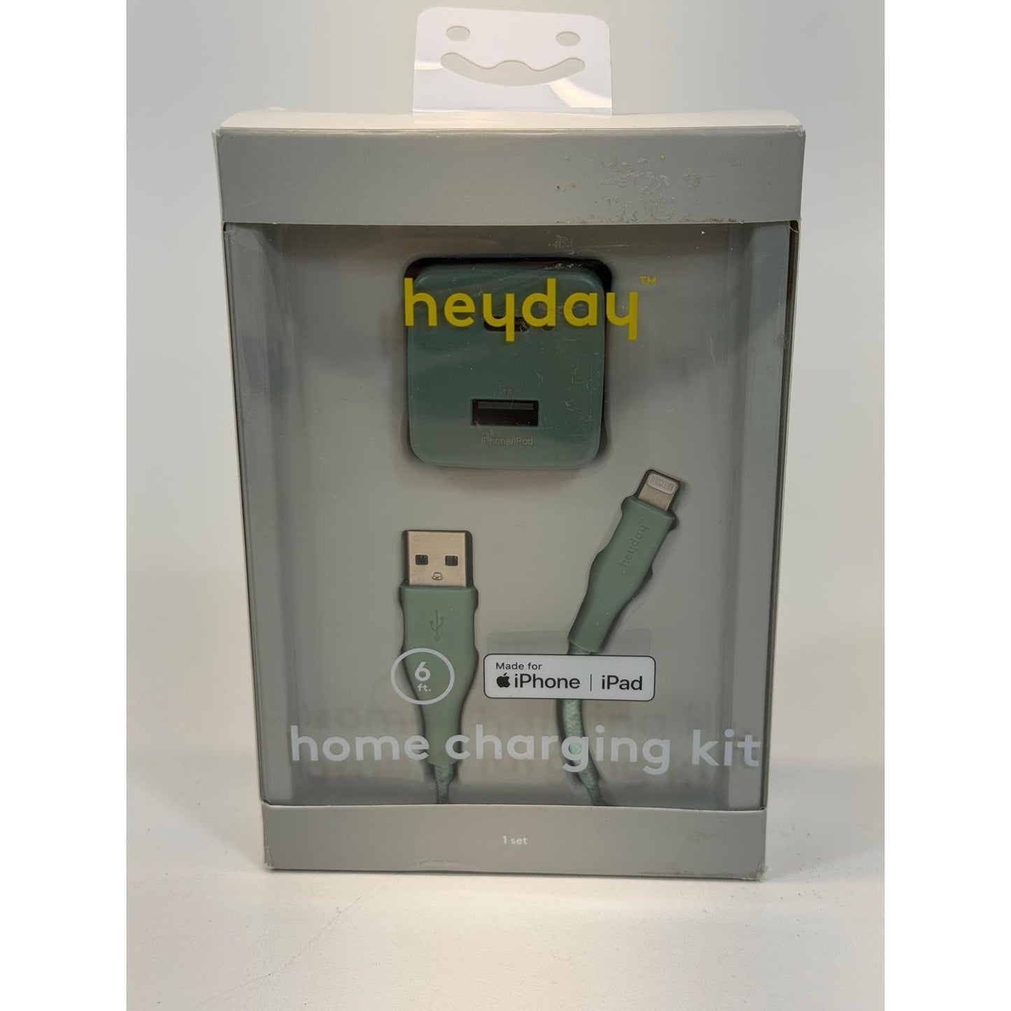 heyday - Dual Port Wall Charger USB-C 15W USB-A 5W w/ 6ft Lighting