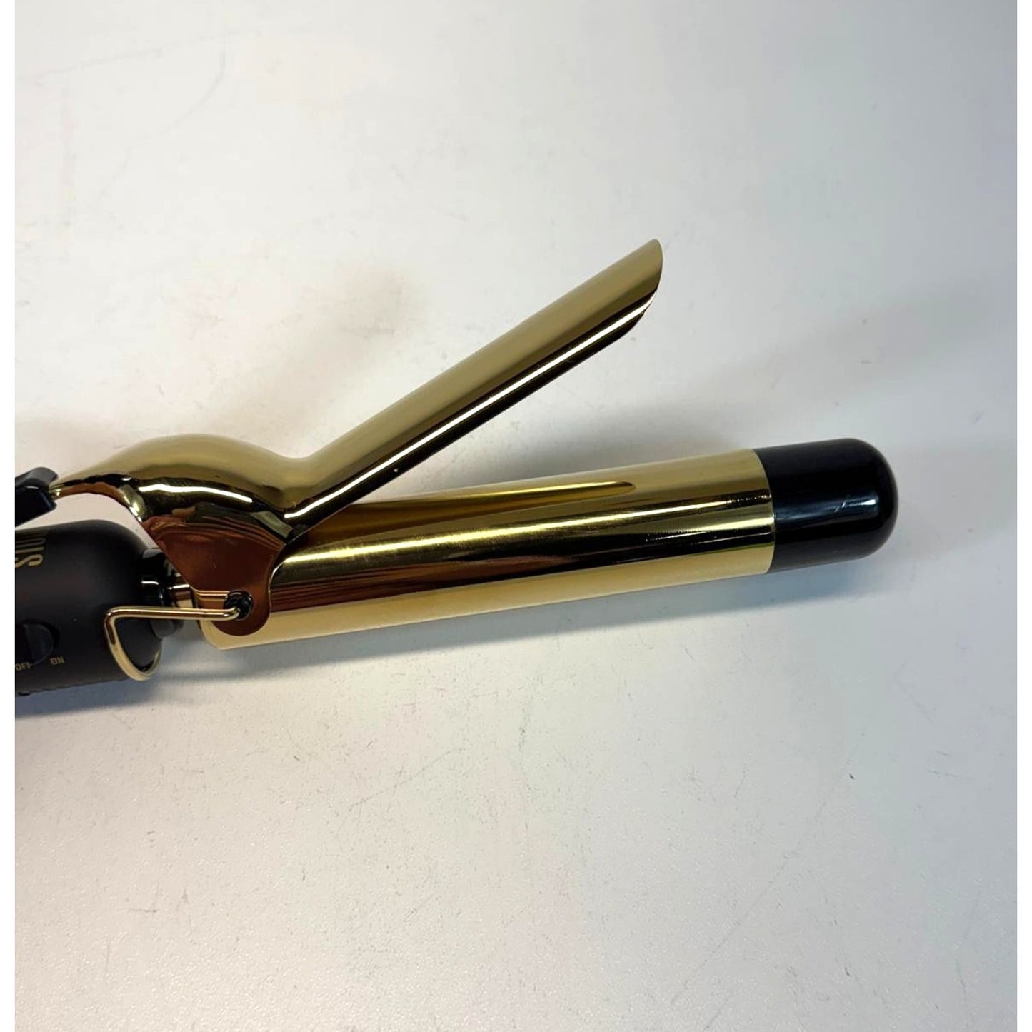Hot Tools Pro Signature Series Gold 1-1/4" Curling Iron Wand HTIR1576