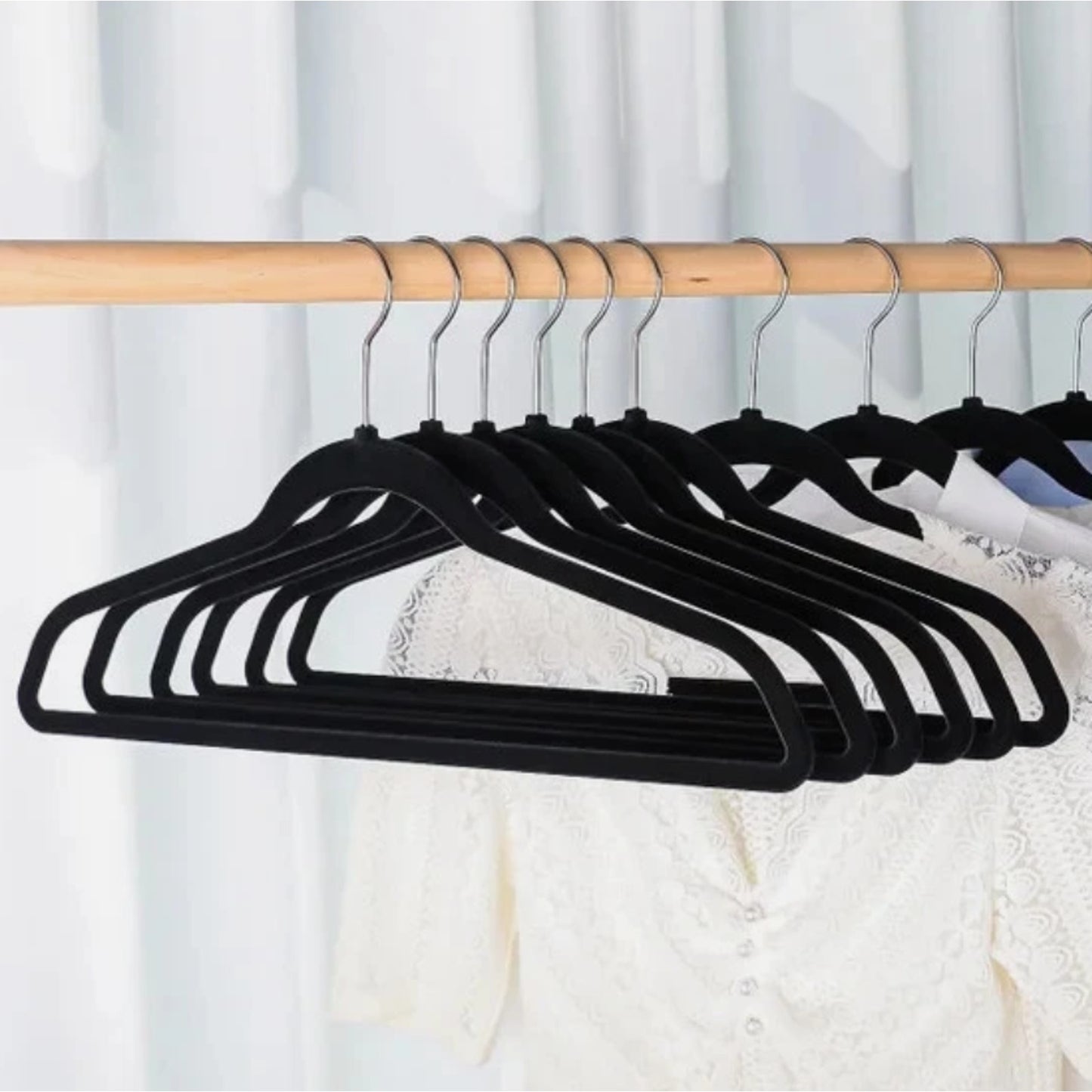 Flocked Hangers Space Saving Non Slip Hangers 50 Pack Black
