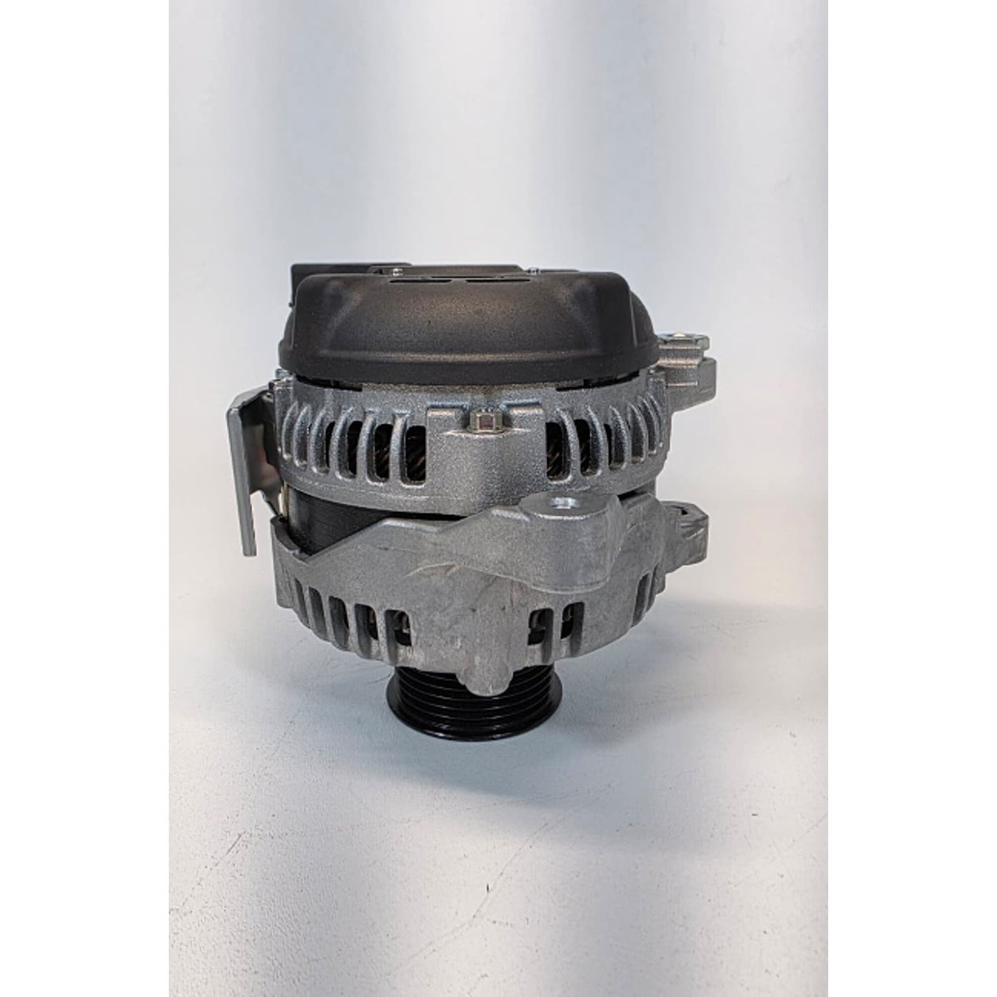 Alternator-Auto Trans DENSO 210-0547 Reman fits 2004 Toyota RAV4 2.4L-L4
