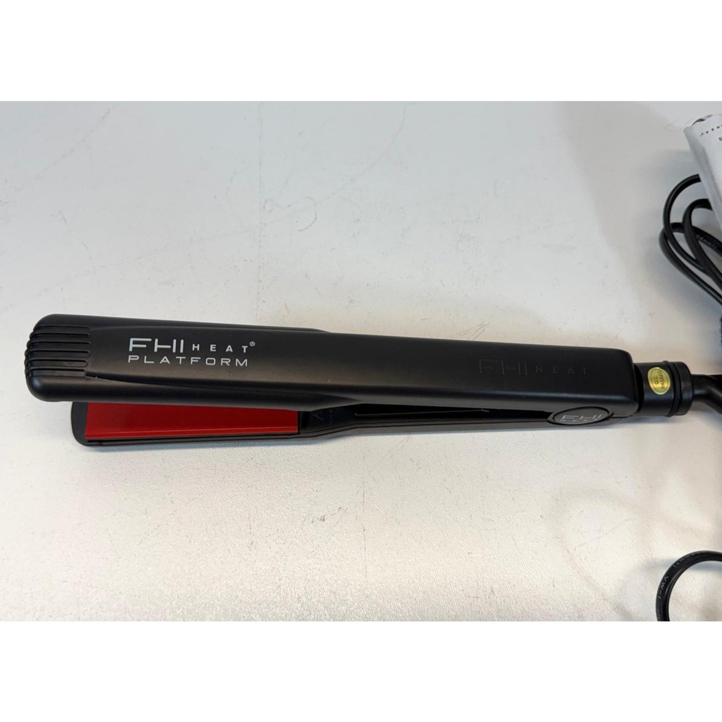 FHI HEAT Platform Tourmaline Ceramic Professional styler Iron 1 1/4"