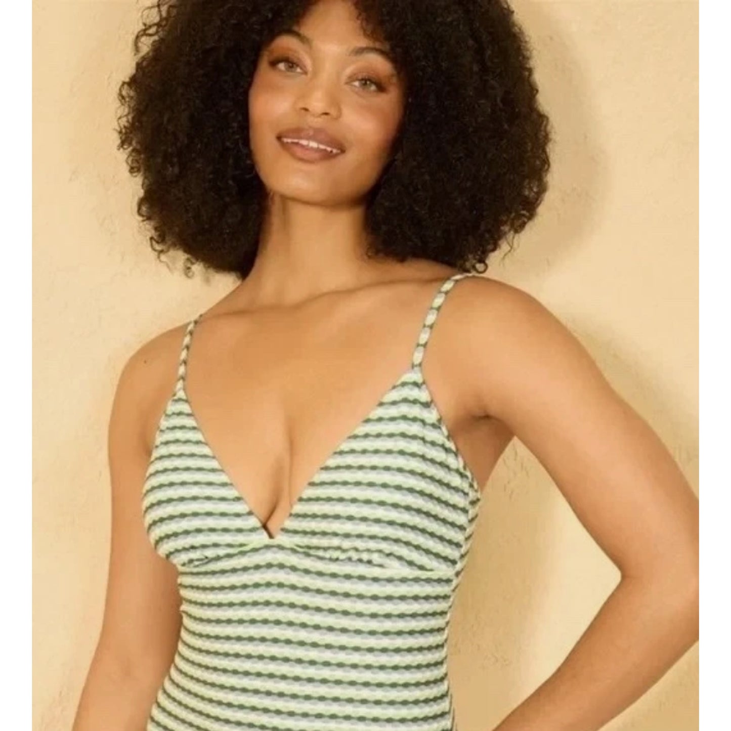 Women's Geo Jacquard High Leg Cheeky One Piece Swimsuit - Shade & Shore Green XL