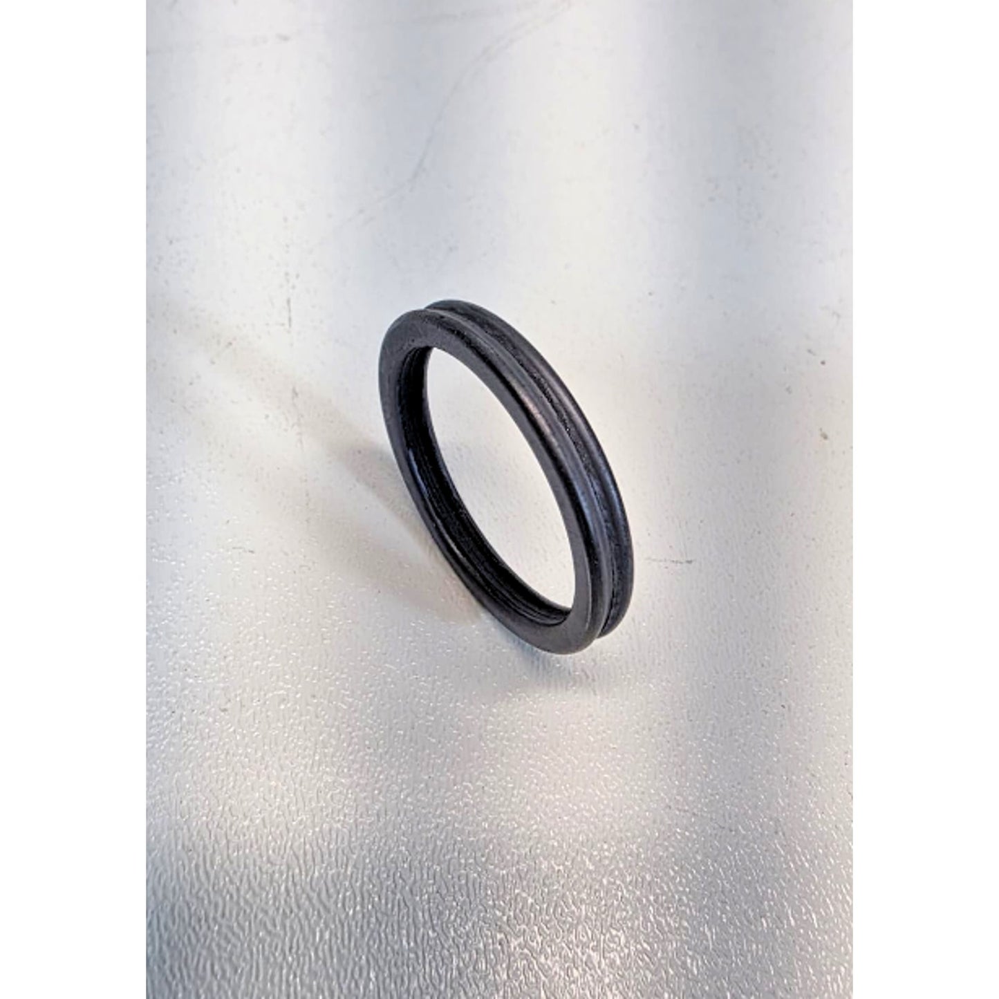 NEW VOLKSWAGEN BEETLE A5 COOLANT FLANGE SEAL 07K121149 ORIGINAL 07K-121-149