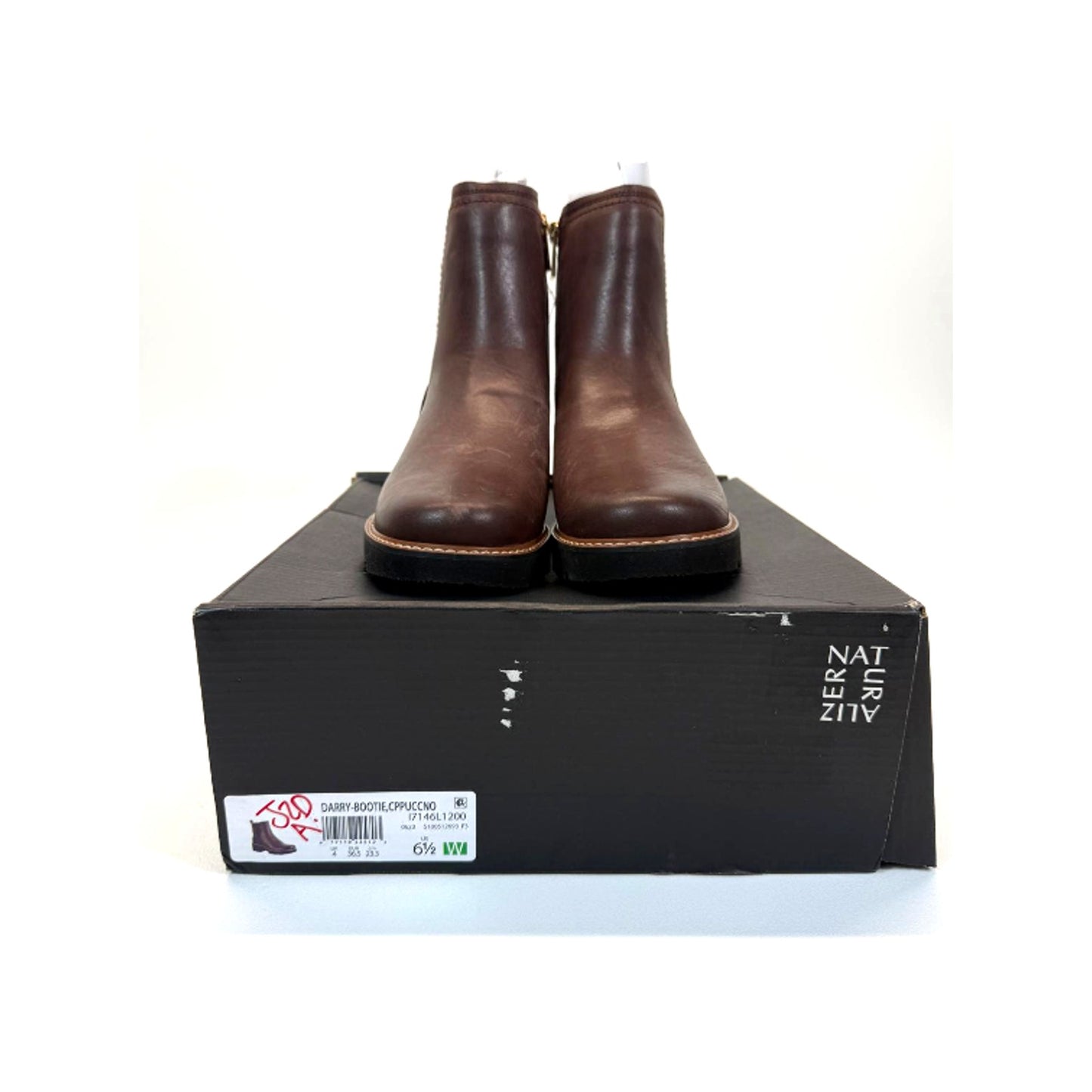 Naturalizer Darry Water Repellent Platform Boot Size 6.5