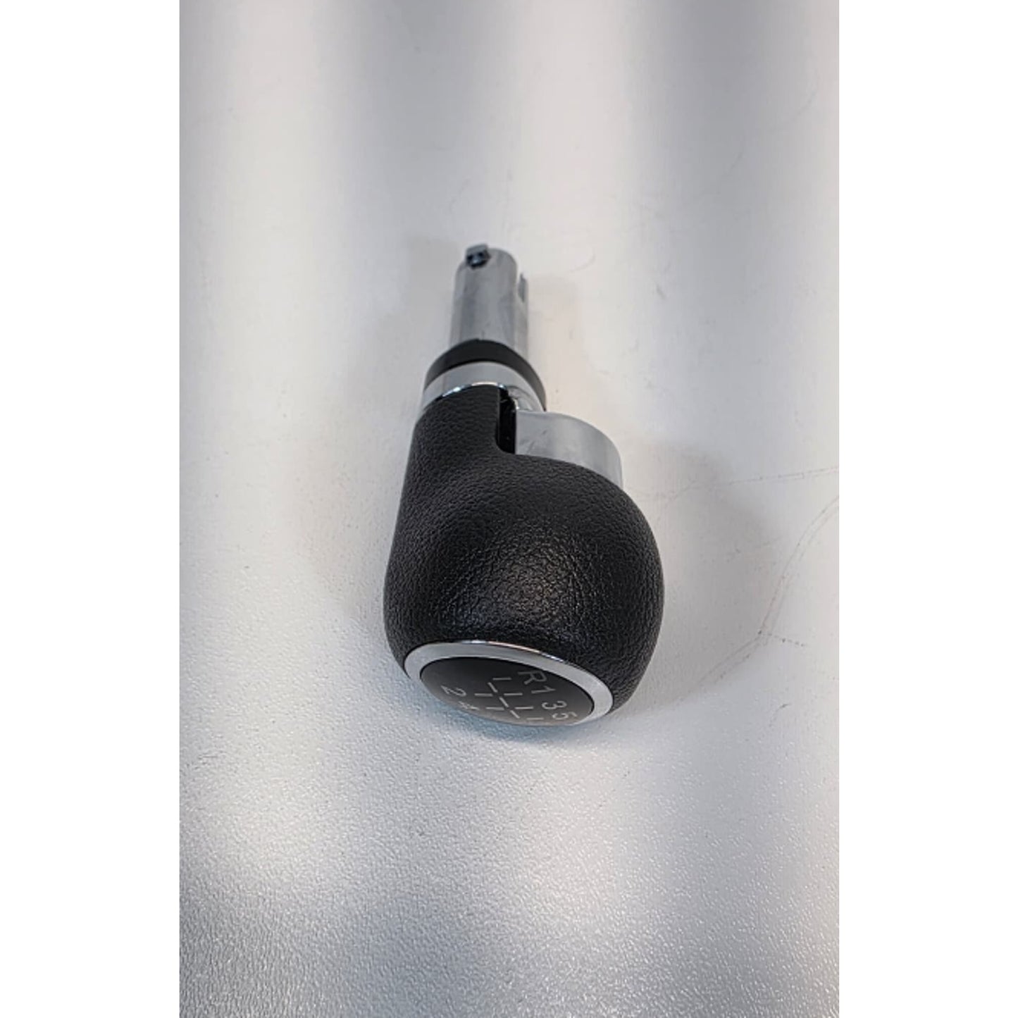 Stylish and Gear Shift Knob for Chevrolet For Trax from Years 2011 2020