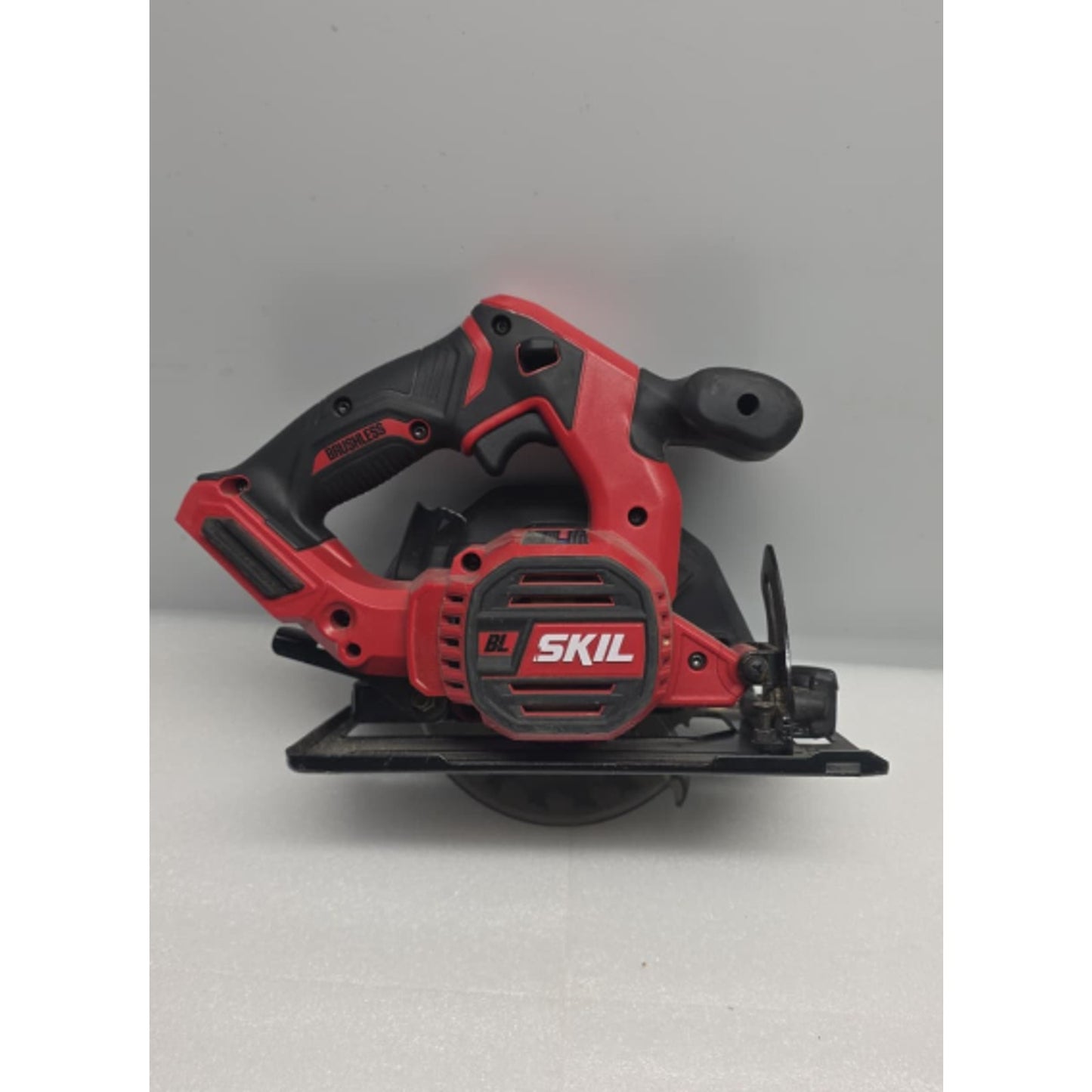 Skil PWR CORE 12V Brushless 5-1/2" Circular Saw MODEL CR541801 - TOOL ONLY