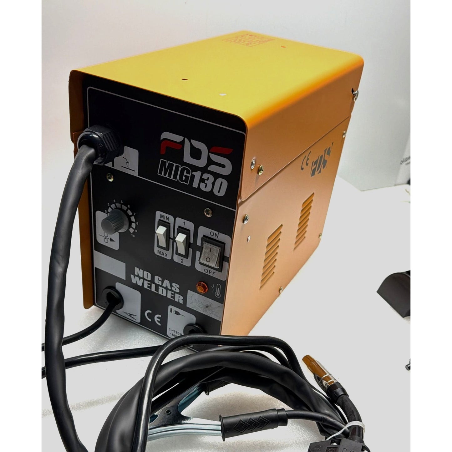 MIG 130 Welder Flux Core Wire Automatic Feed Welding Machine