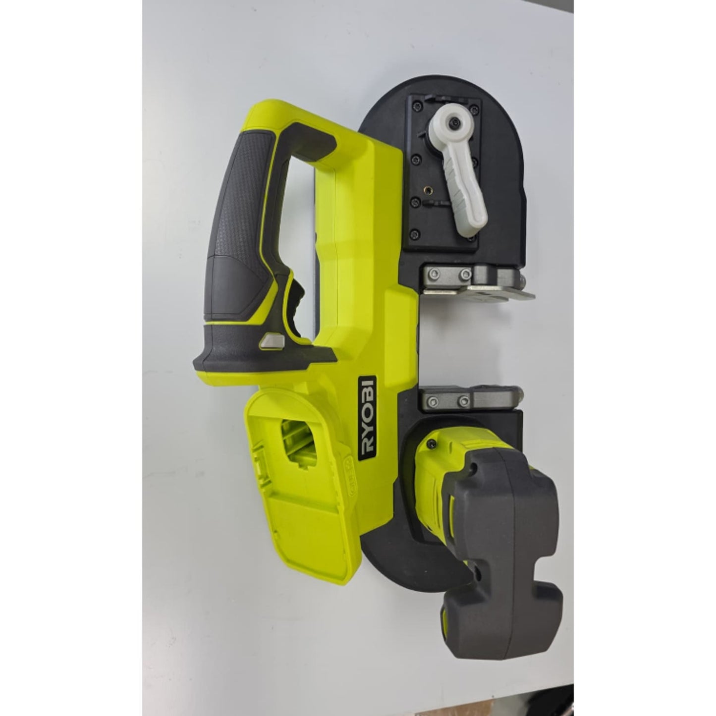 Ryobi ONE+ 18V 2-1/2" Heavy-Duty Compact Band Saw Metal Wood Plastic P590