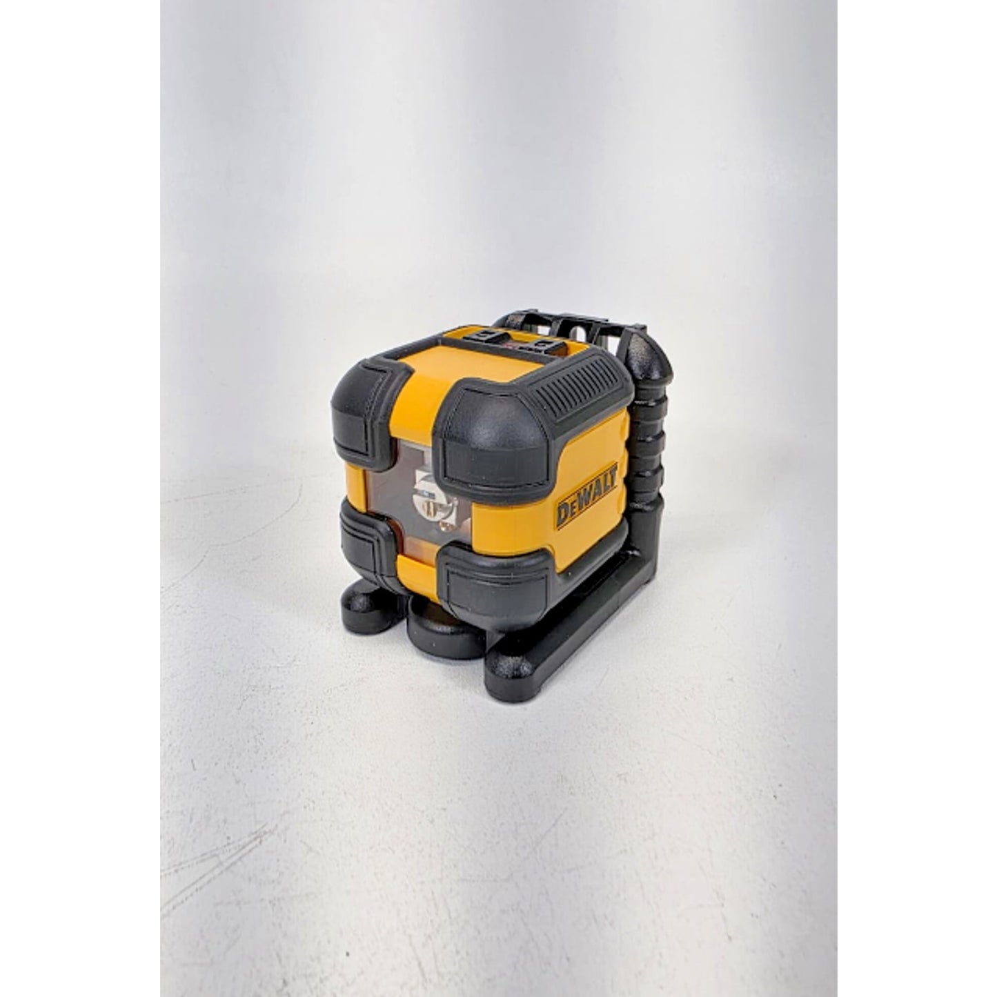 DEWALT 40 ft. Red Self-Leveling Cross Line Laser Level with AA Batteries & Case