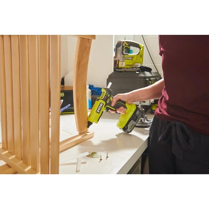 RYOBI ONE+ 18V Cordless Dual Temperature Glue Gun (Tool Only) with Tips