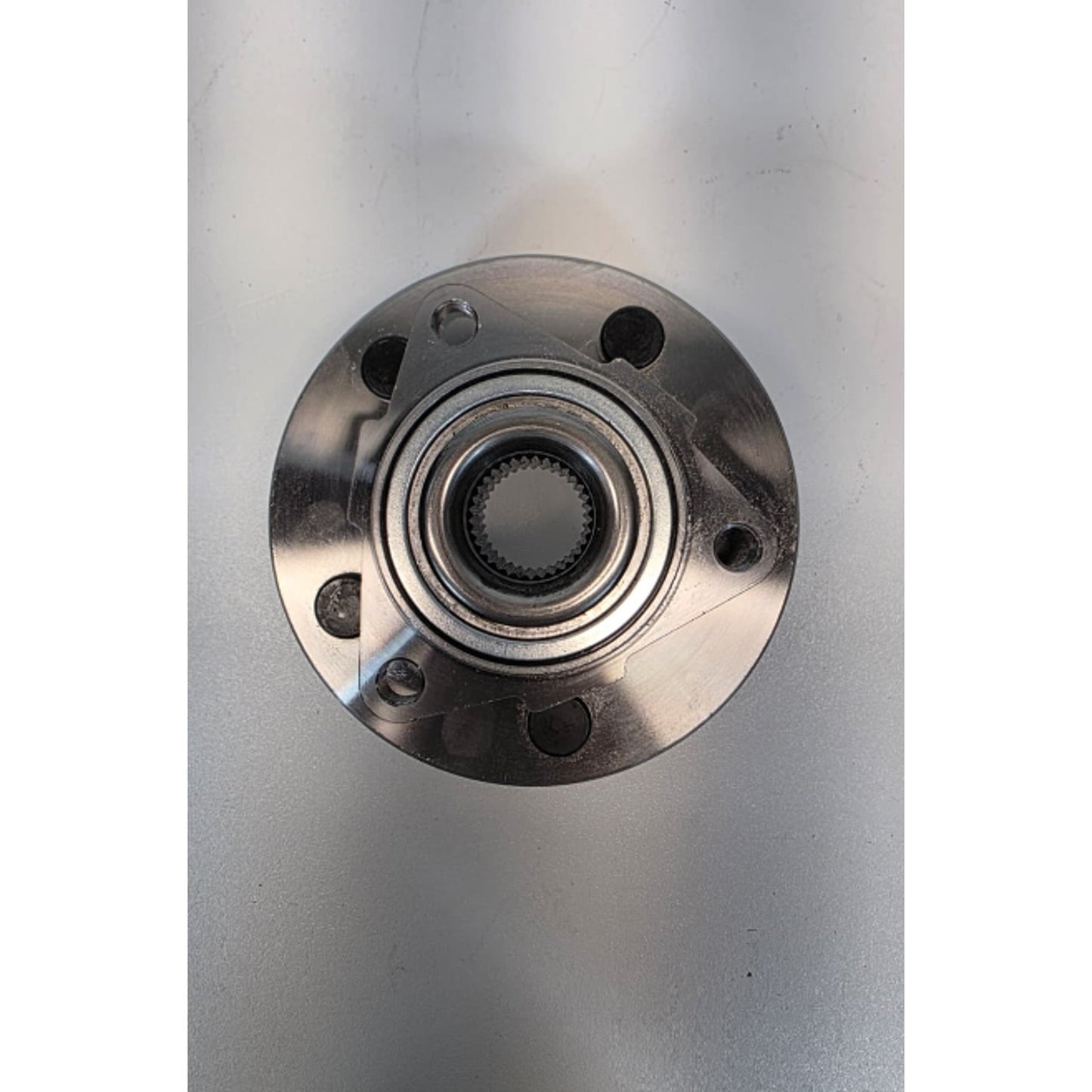 MOOG Front Wheel Bearing Hub Aseembly for 2002-2008 Dodge Ram 1500 No ABS 2/4WD