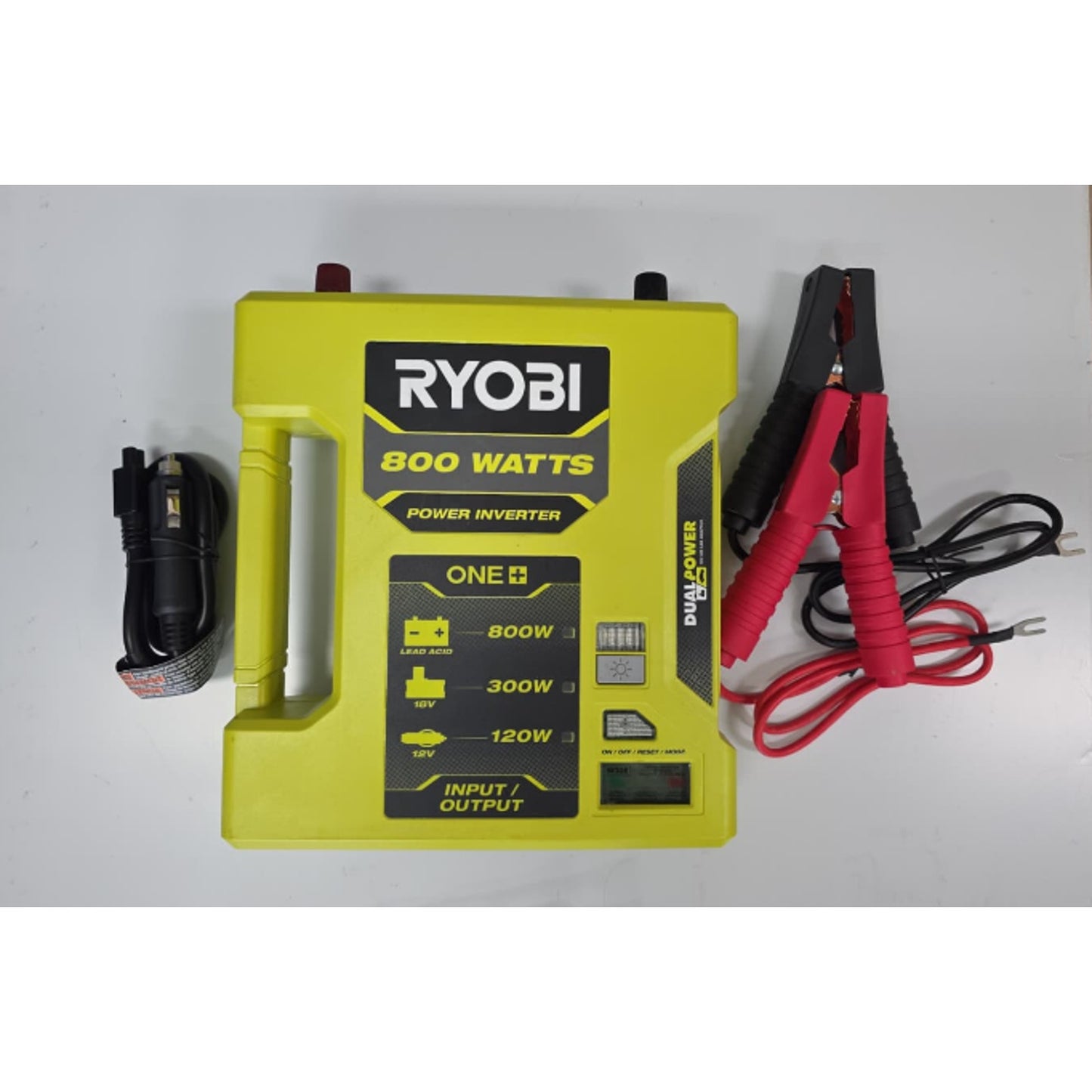 RYOBI RYi1030A 18V 1000-Watt Max 12-Volt Automotive Power Inverter