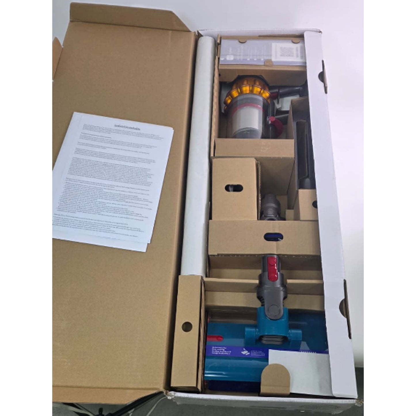 Dyson V15s Detect Submarine Stick Vacuum - Yellow/Nickel