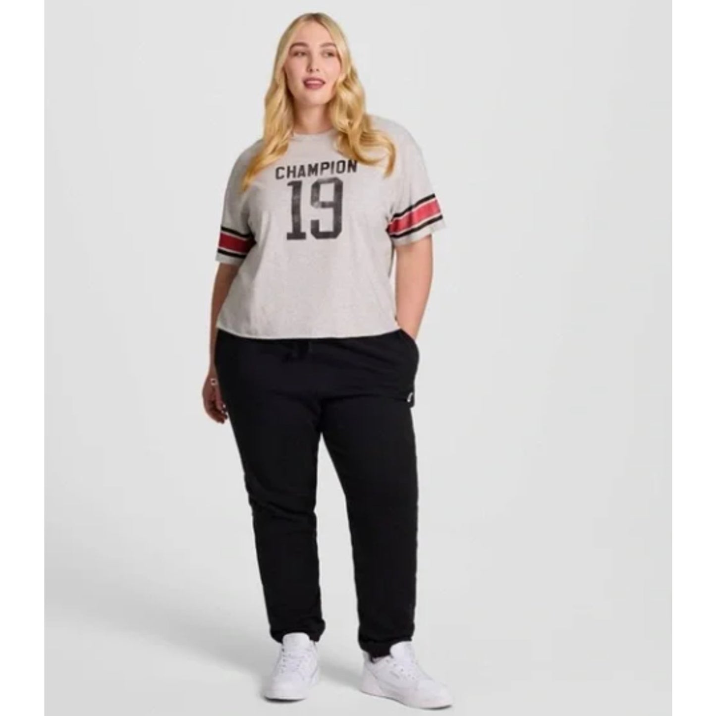 Champion Women's Short Sleeve Pullover T-Shirt, S - White