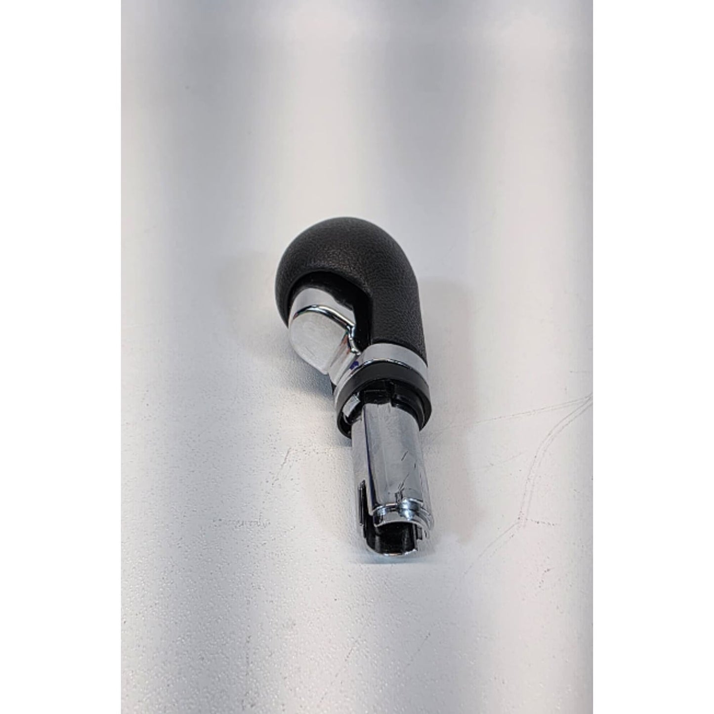 Stylish and Gear Shift Knob for Chevrolet For Trax from Years 2011 2020