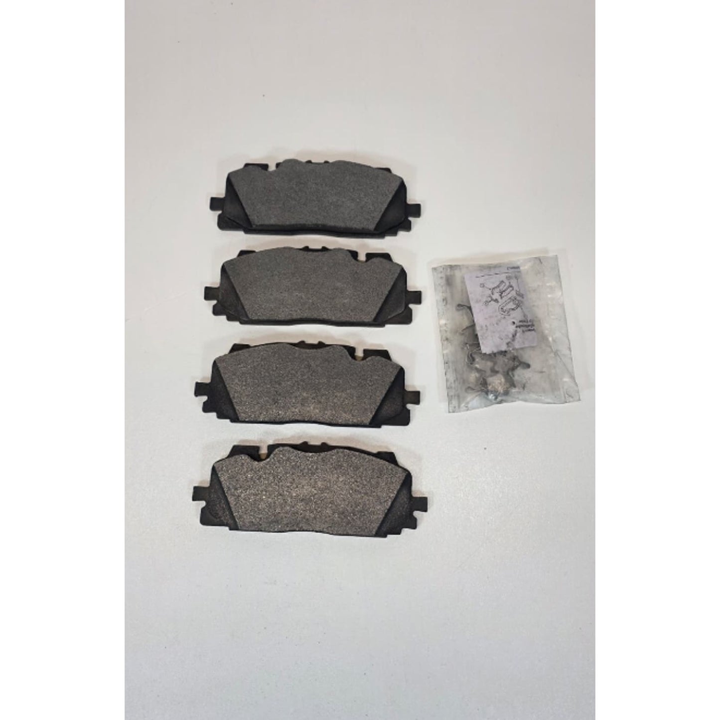 Disc Brake Pad Set-QuietCast Semi-Metallic Brake Pads with Hardware Bosch BP1894