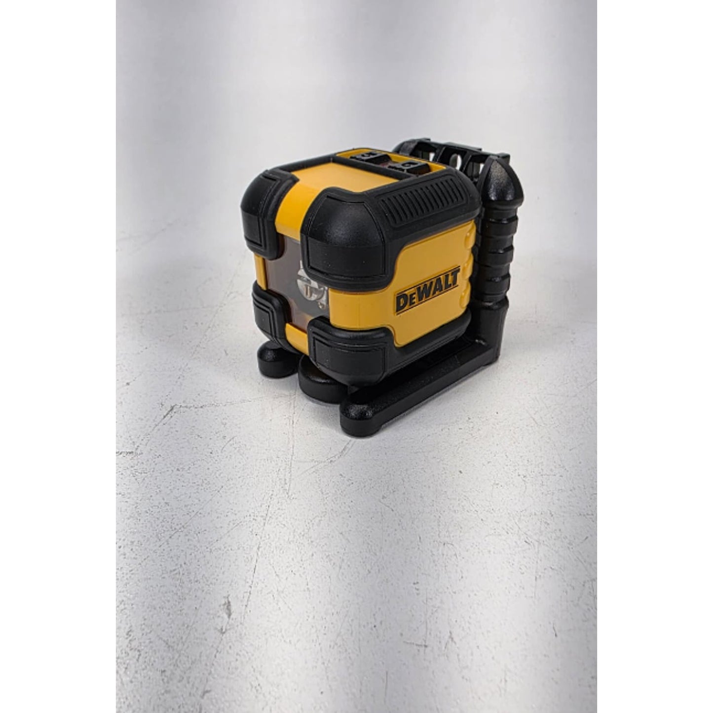 DEWALT 40 ft. Red Self-Leveling Cross Line Laser Level with AA Batteries & Case