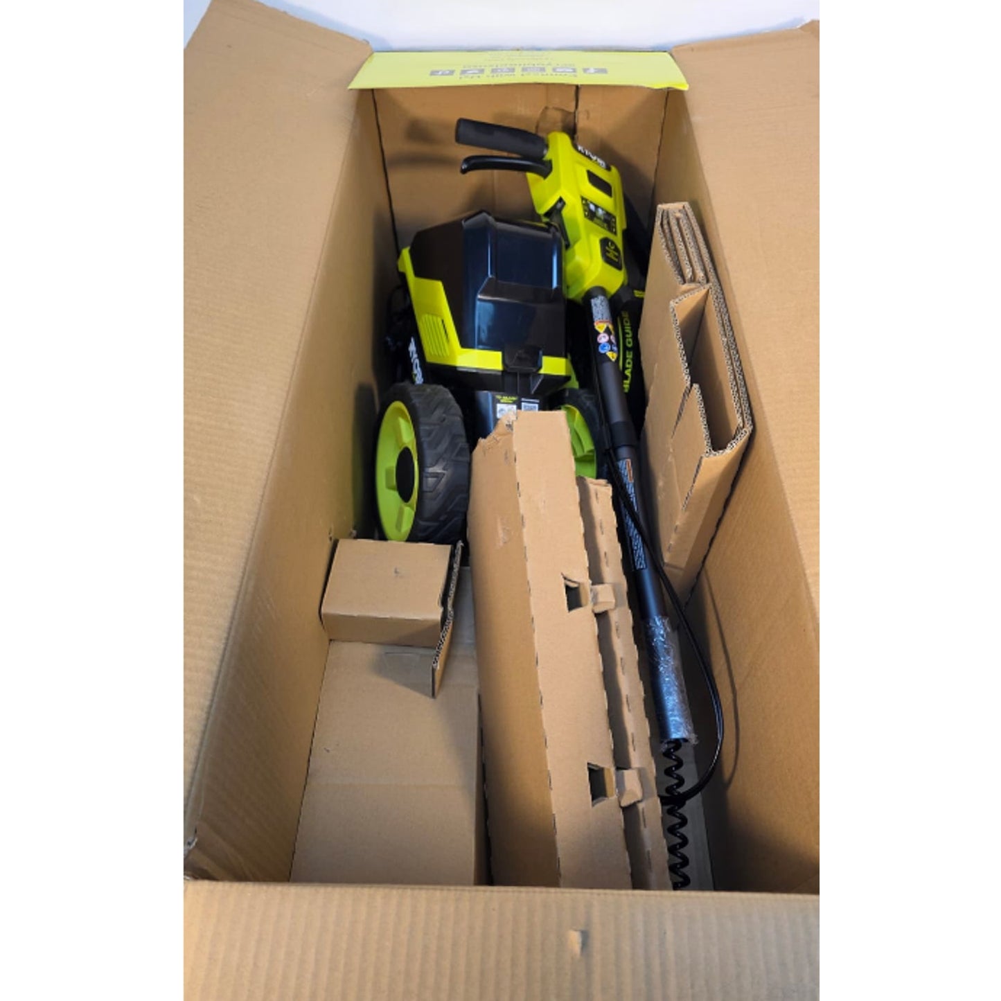 RYOBI RY40706 HP Brushless 9 in. Cordless Edger With 40V 4Ah Battery &Charger
