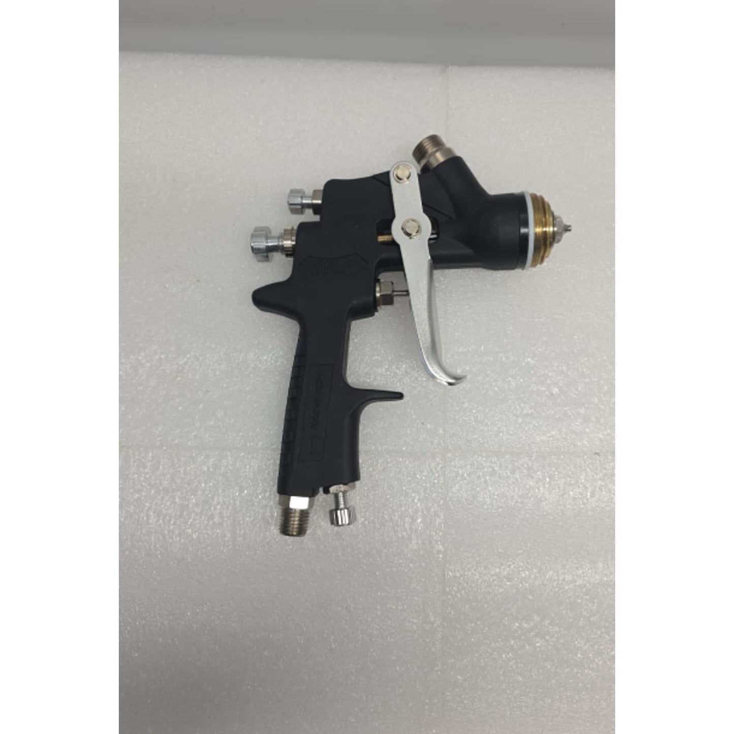 Husky Gravity Feed Composite HVLP Spray Gun