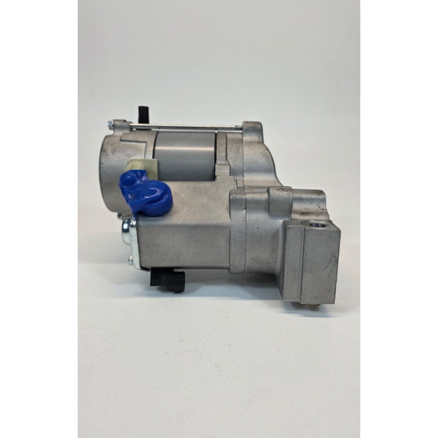J&N 410-52197 Starter 12 V, 9 T, Cw, Osgr, 1.4k W