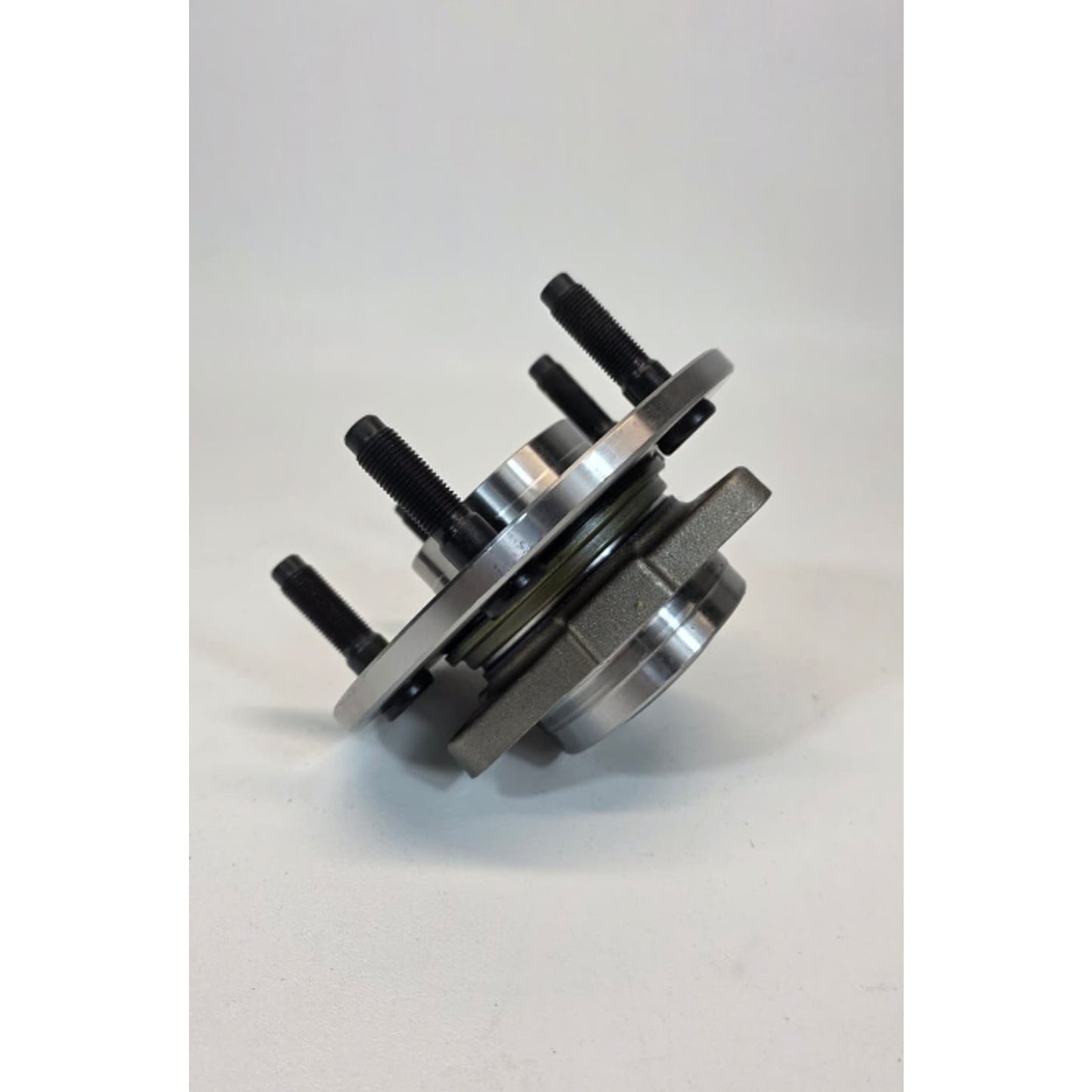 MOOG Front Wheel Bearing Hub Aseembly for 2002-2008 Dodge Ram 1500 No ABS 2/4WD