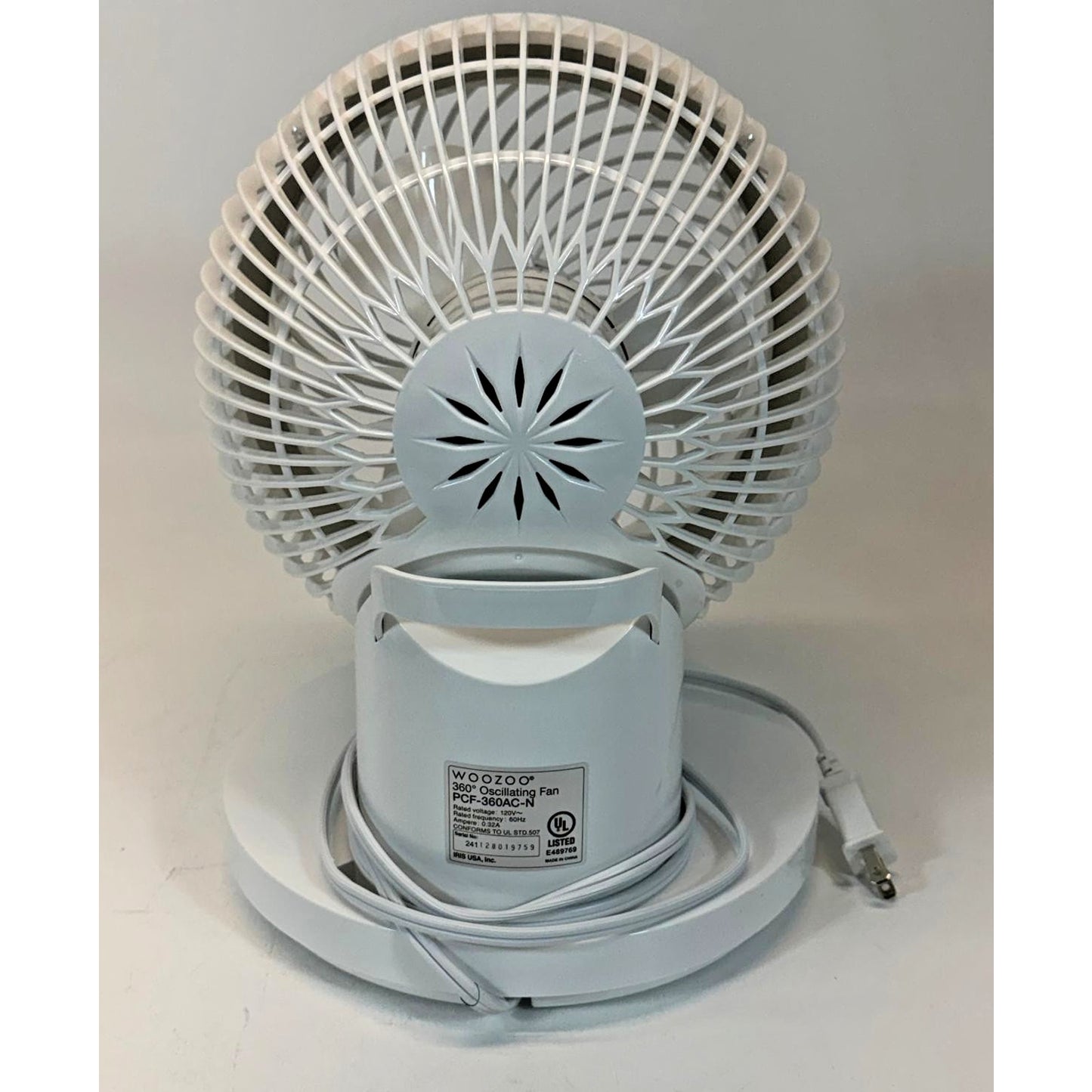 IRIS WOOZOO 360° Oscillating Fan with Remote and Timer 3 Speed Settings