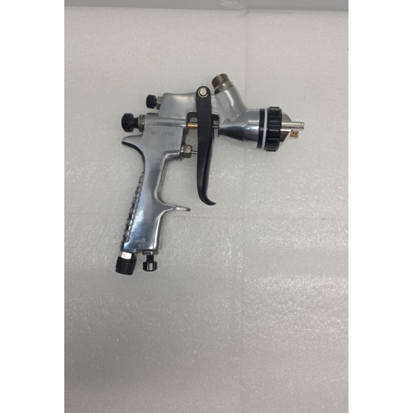 Husky Gravity Feed HVLP Spray Gun 762 051