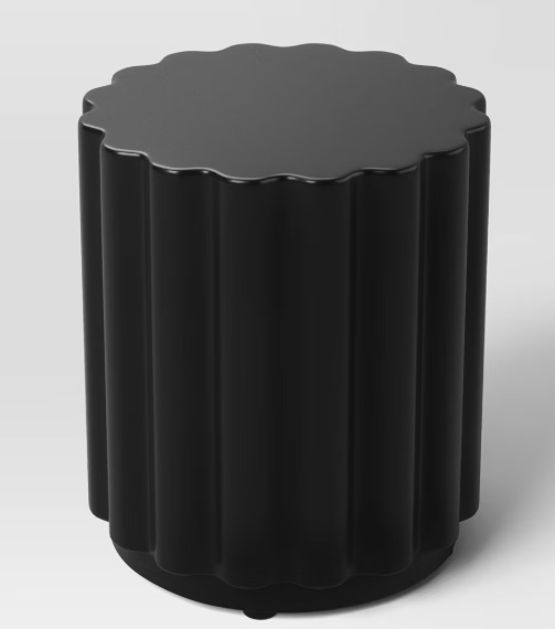 Scalloped Round Side Table Black - Room Essentials