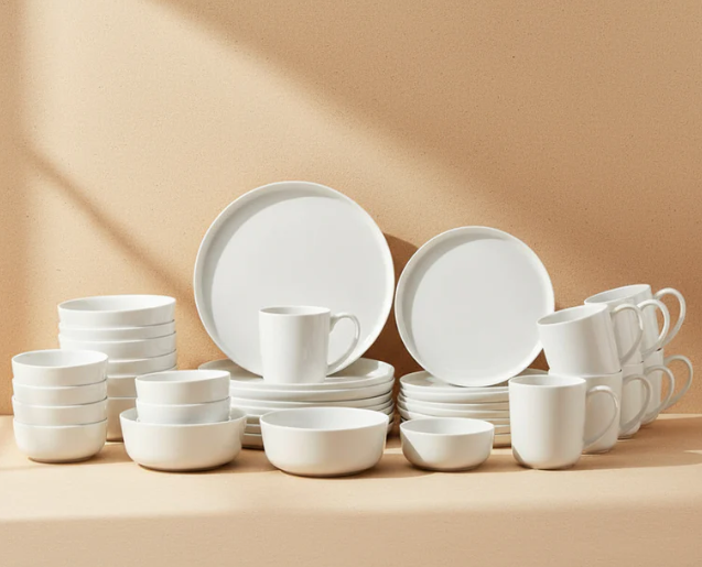 Mikasa Samantha 40-piece Bone China Dinnerware Set