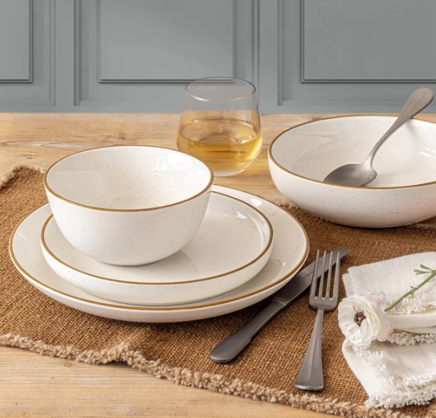 over&back Options 16-piece Dinnerware Set white