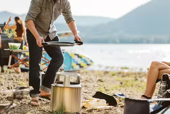 Hub 18.5 in. round stainless steel cooktop adapter for Yukon fire pit
