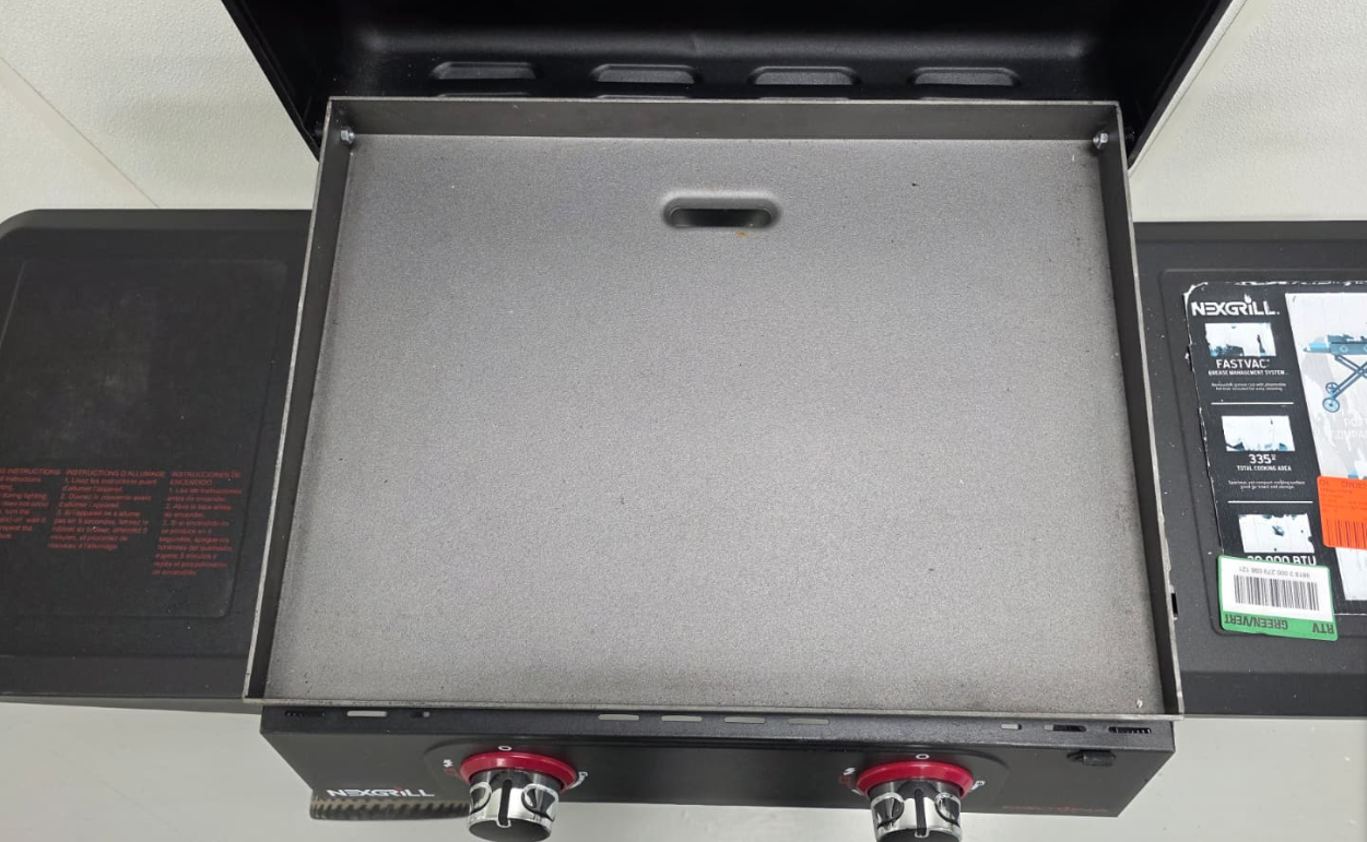 Nexgrill Daytona 2-Burner Propane Gas Grill 21 in. Flat Top Griddle with Foldable Cart in Black