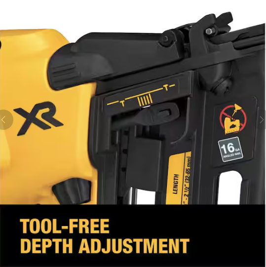DEWALT 20V MAX XR 16-Gauge Electric Cordless Angled Finishing Nailer Kit