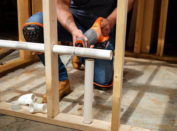 RIDGID 18V Cordless Reciprocating Saw Kit with 4.0 Ah Battery and Charger