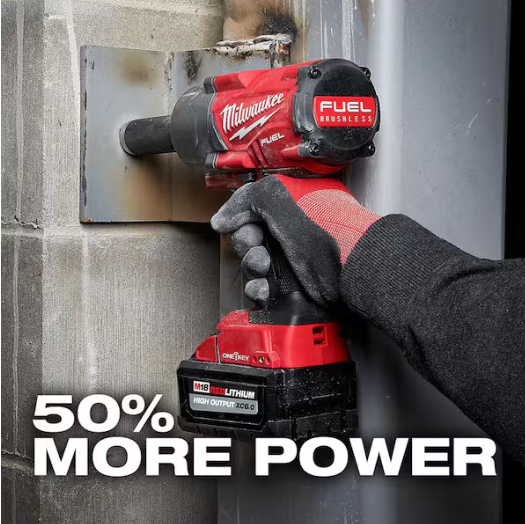 Milwaukee M18 18-Volt Lithium-Ion High Output 6.0Ah Battery (2-Pack) And Charger Kit