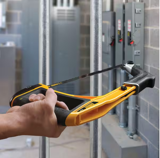 DEWALT 12 in. Tooth Saw with Plastic Handle