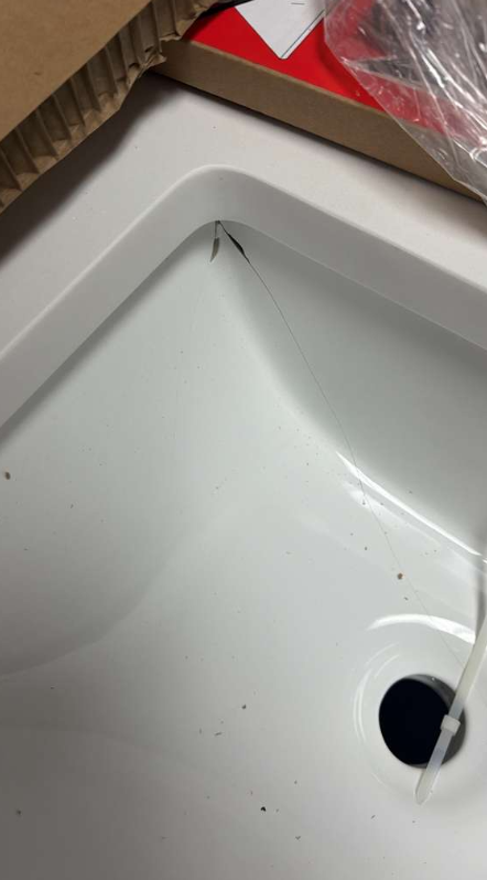 Autumn 24 in. Single Sink White Bath Vanity with White Engineered Stone Top (Assembled)