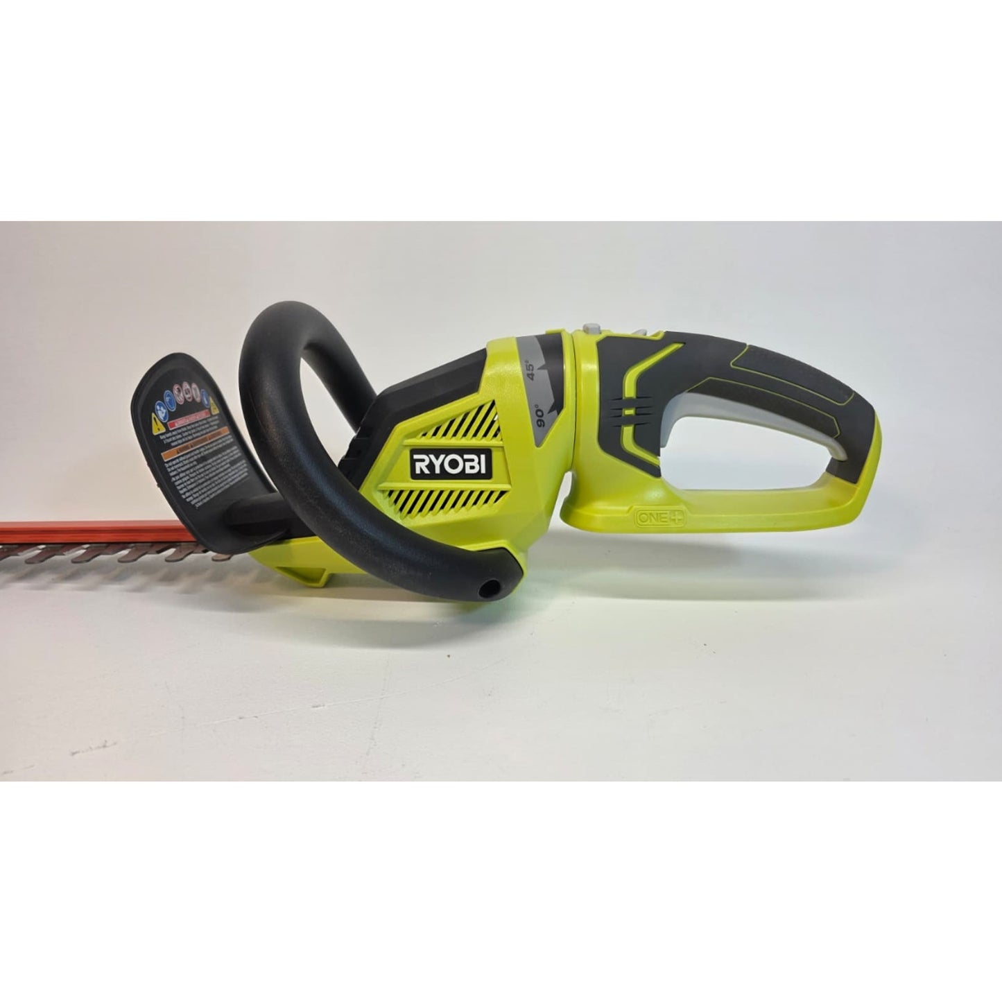 Ryobi P2606VNM Cordless Hedge Trimmer 22" 18V 4Ah Battery And Charger