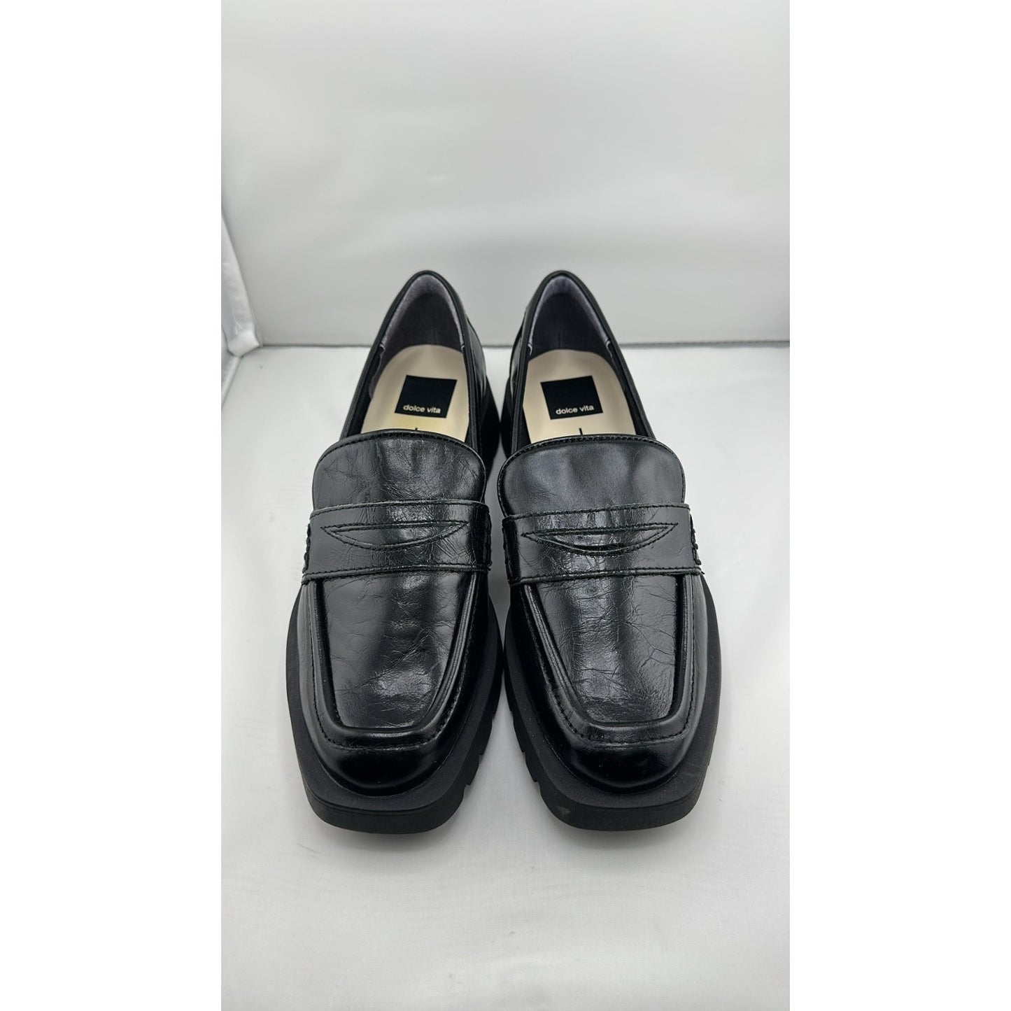 Dolce Vita Women's Elias Lugged Sole Raised Square Toe Loafer, Black Size 7.5M