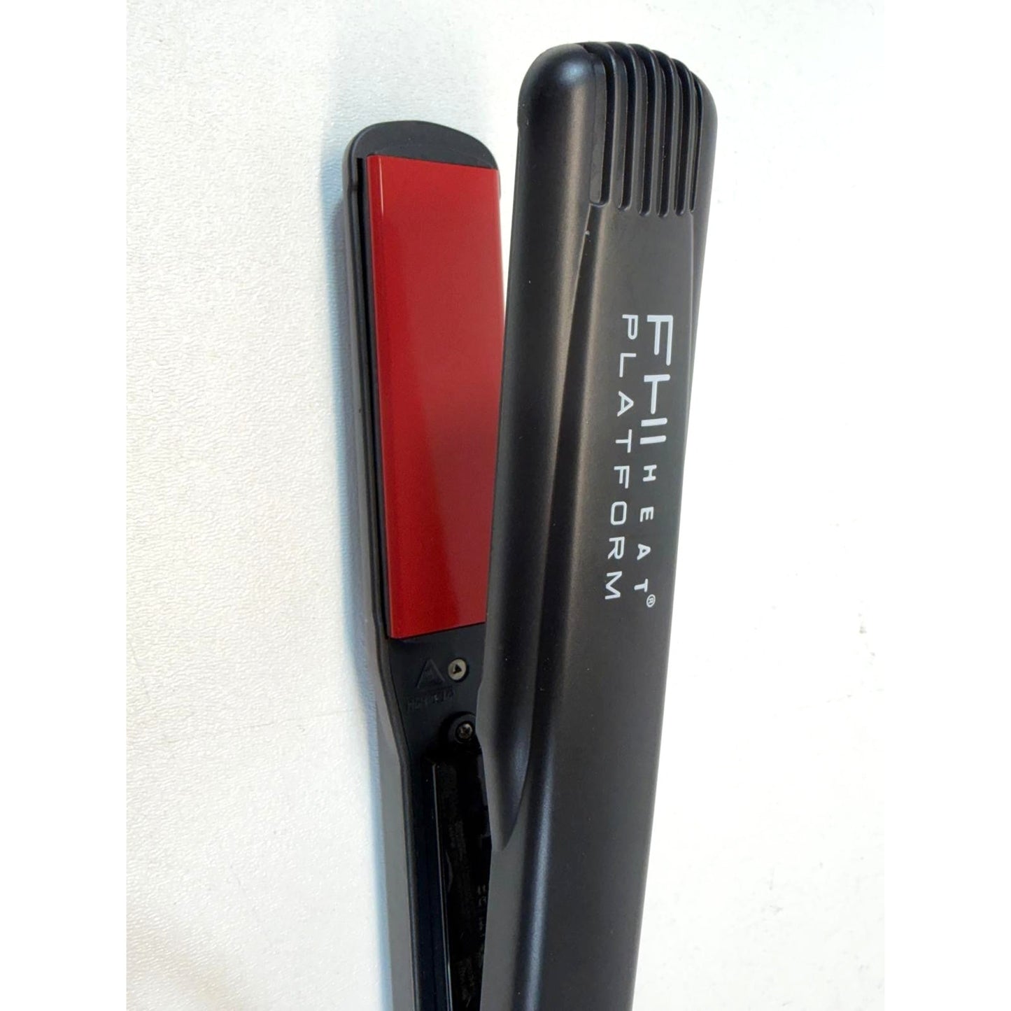 FHI HEAT Platform Tourmaline Ceramic Professional styler Iron 1 1/4"