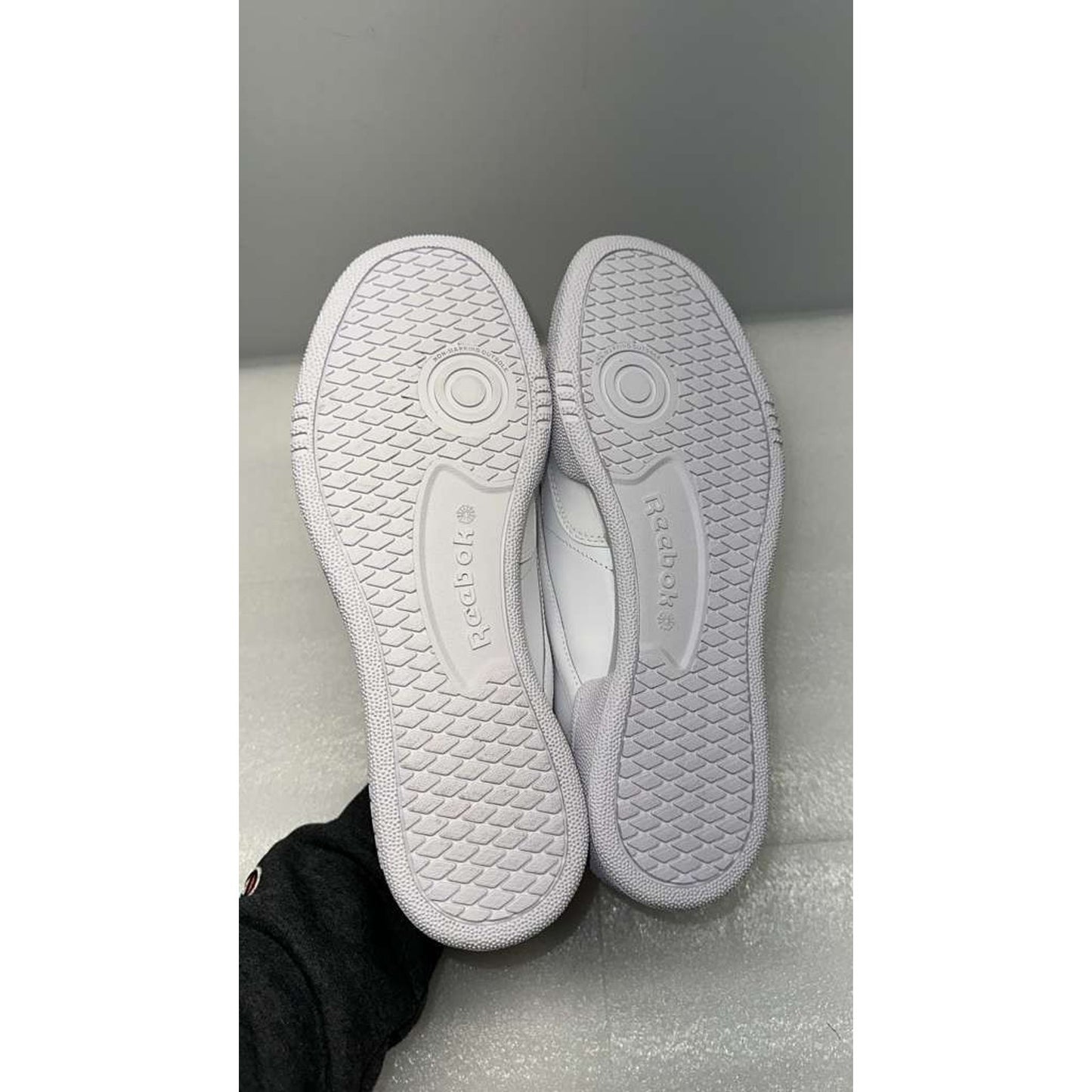 Reebok Club C 85 MU Sneaker in White with Collegiate Gold/Red EG5248 Size 11.5