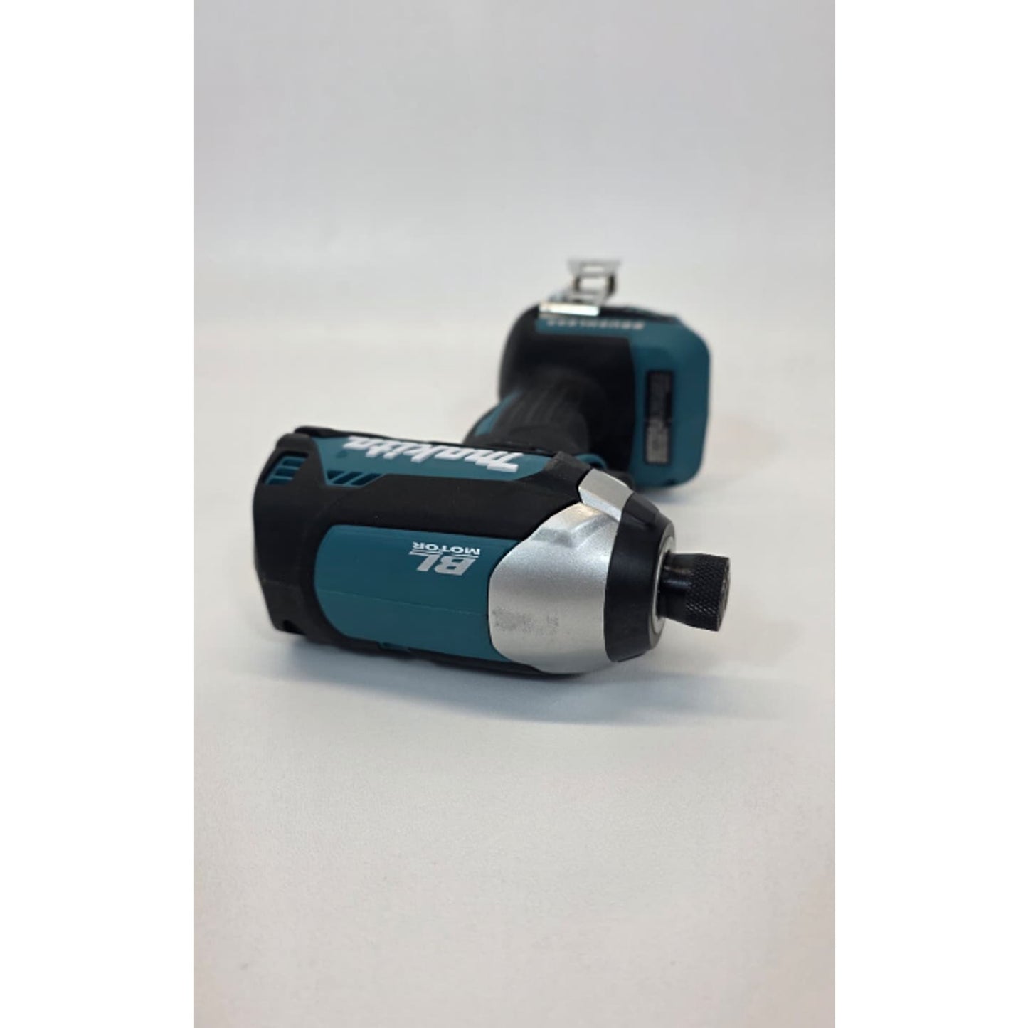 Makita XDT13Z 18V LXT Lithium-Ion Brushless Cordless Impact Driver, Tool Only