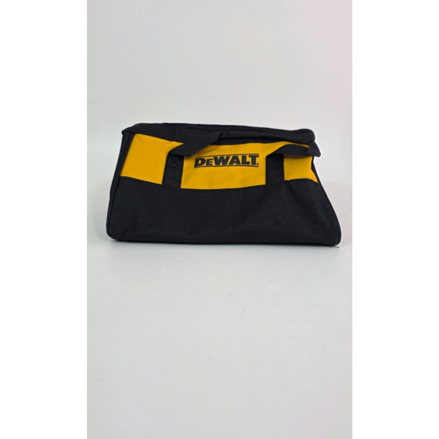 New Dewalt 11” Heavy Duty Ballistic Nylon Tool Bag 11” x 8” x 7”