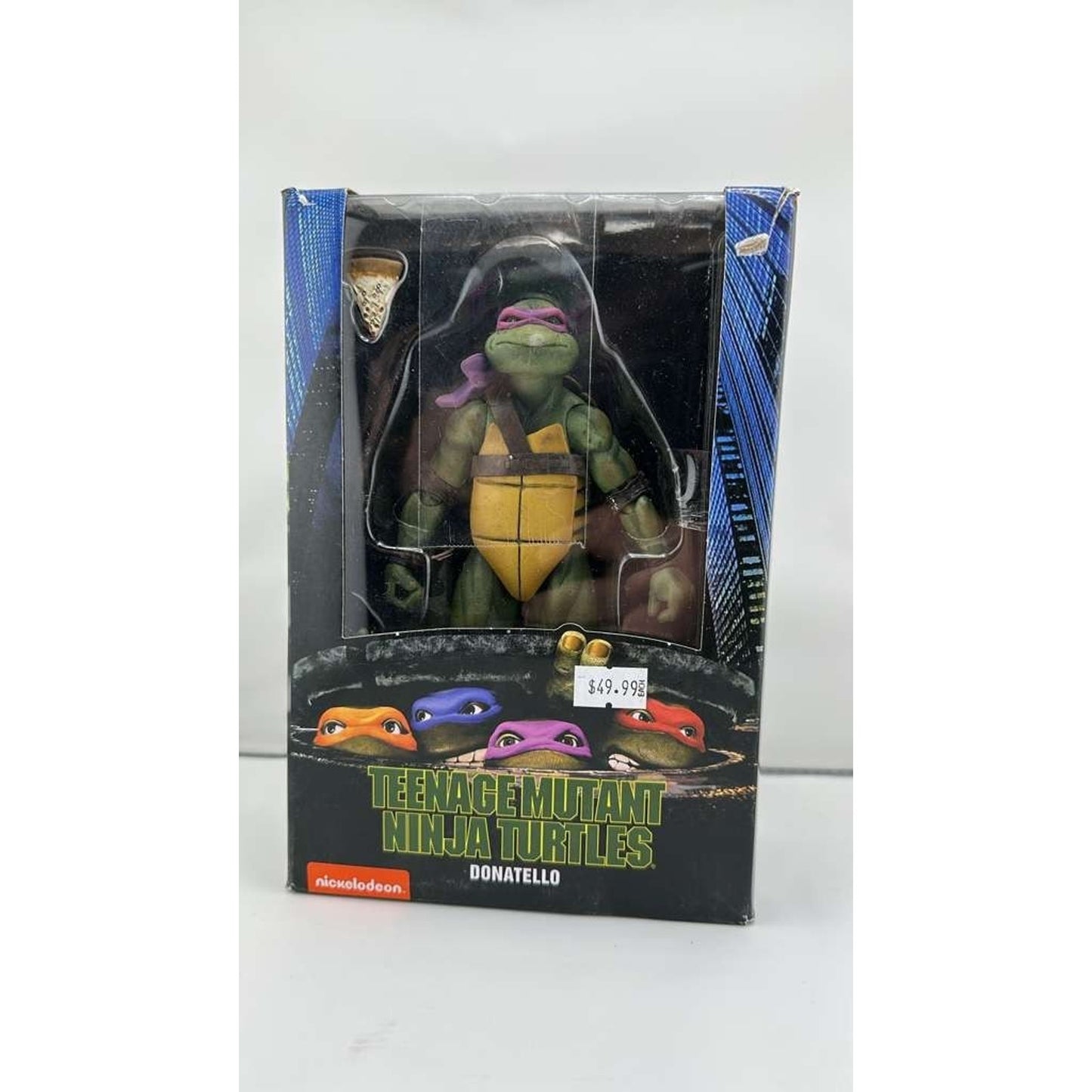 NECA 90s Teenage Mutant Ninja Turtles Leonardo Figure GameStop 2018 Nickelodeon