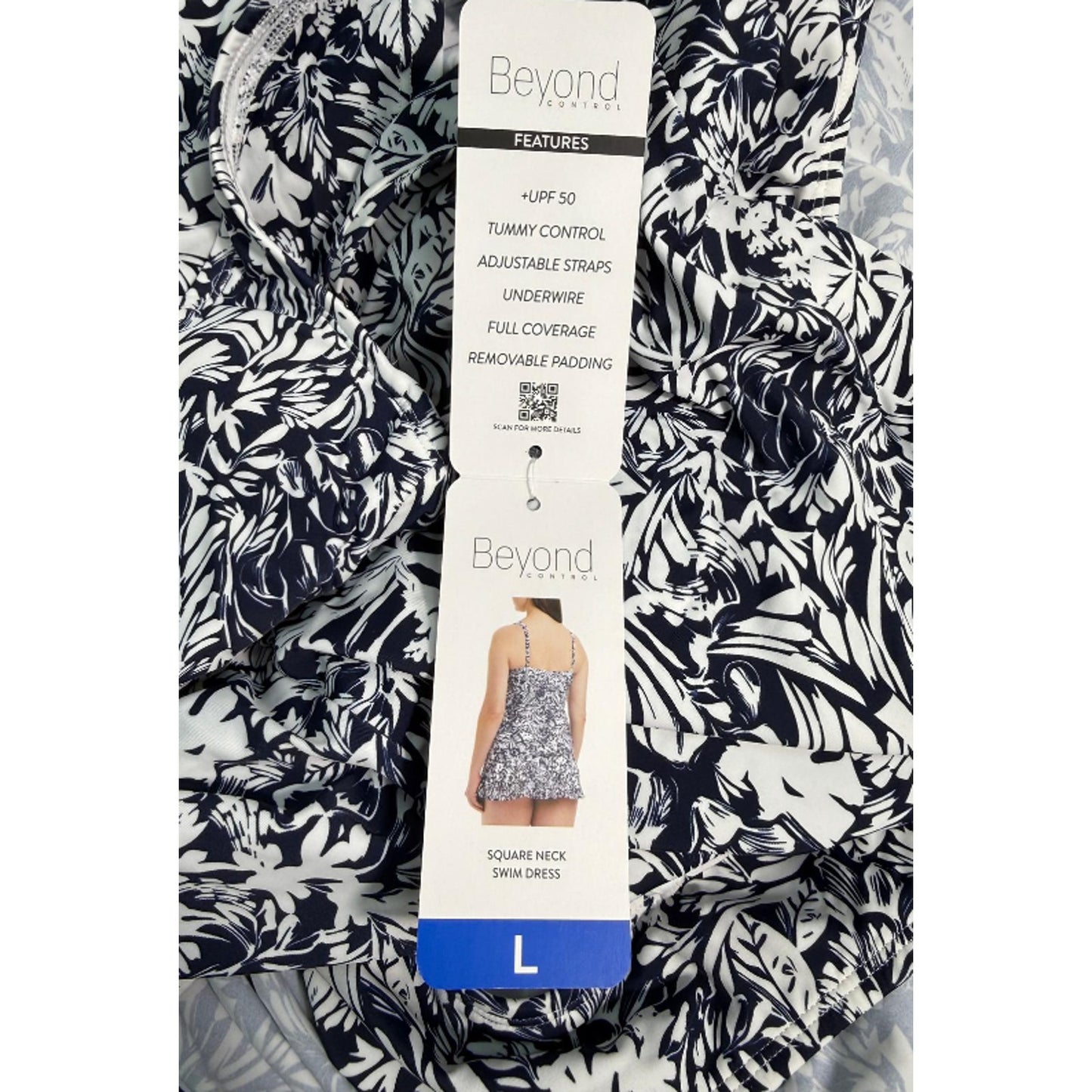 Beyond Control Women's Swim Dress White and Navy L
