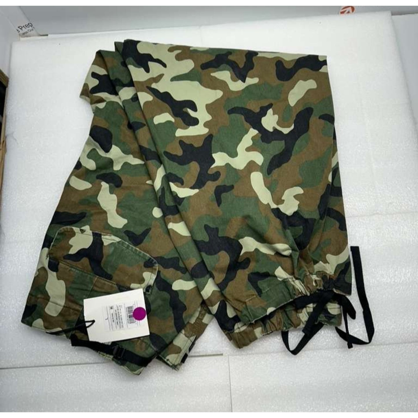 KBB by KAHLANA Women's Mid-Rise Straight Leg The Cargo Jogger Camo Size Large